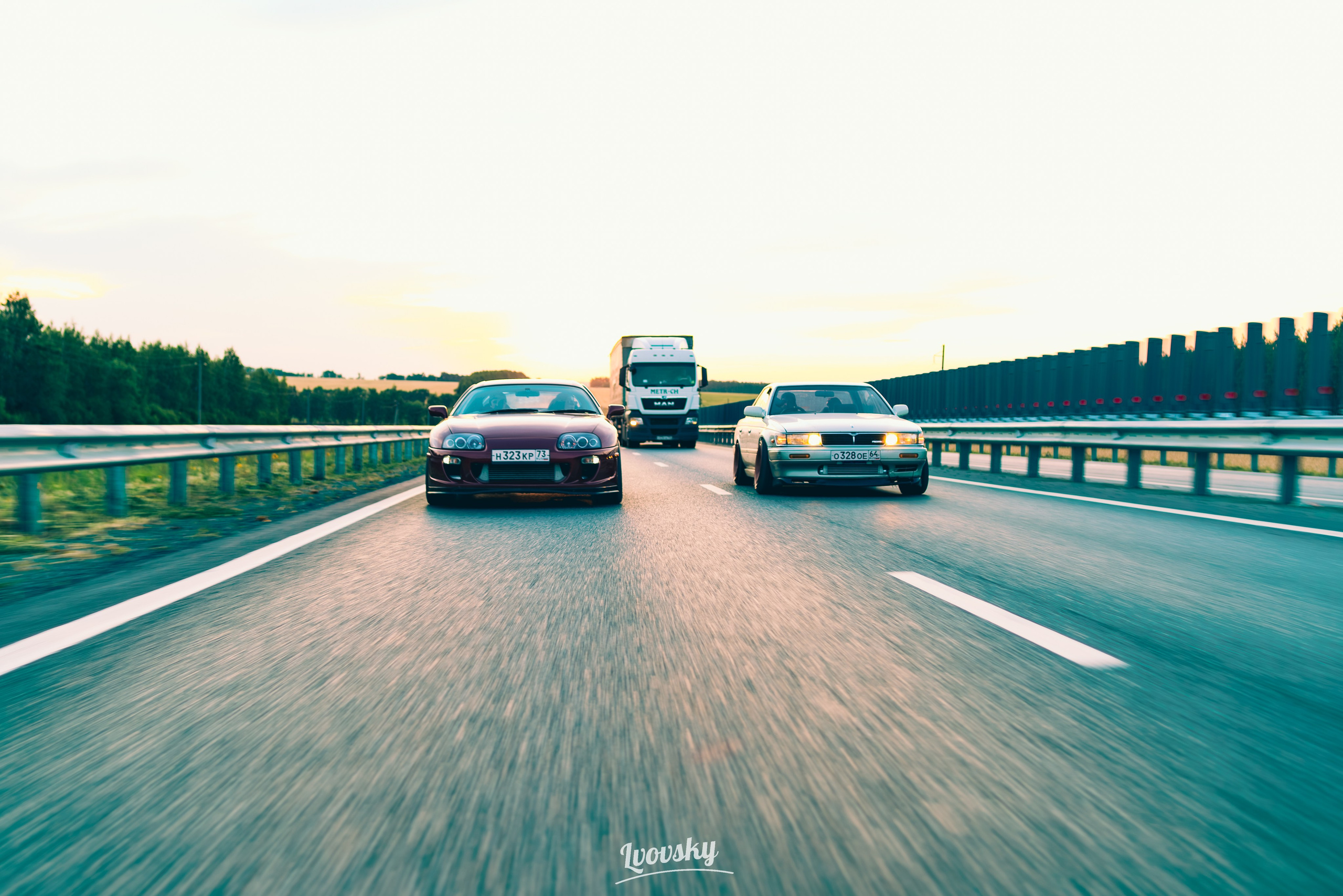 Supra X Laurel. Camera motor