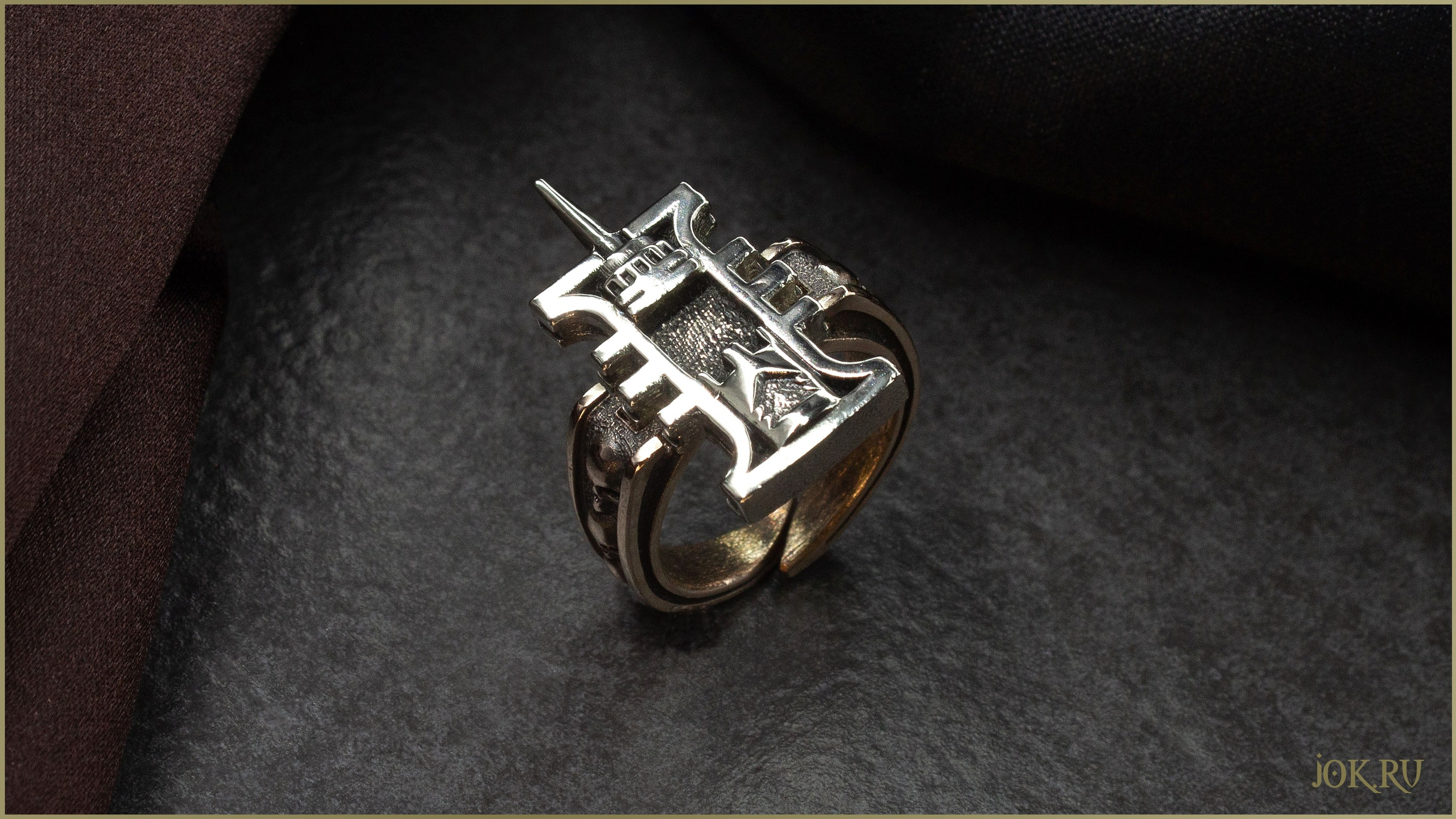 Создание и производство украшений Warhammer Merch. Отправьте нам фото, эскиз 3D модель и мы изготовим кольцо, подвеску, значок, фигурку в Мастерской Joker-studio