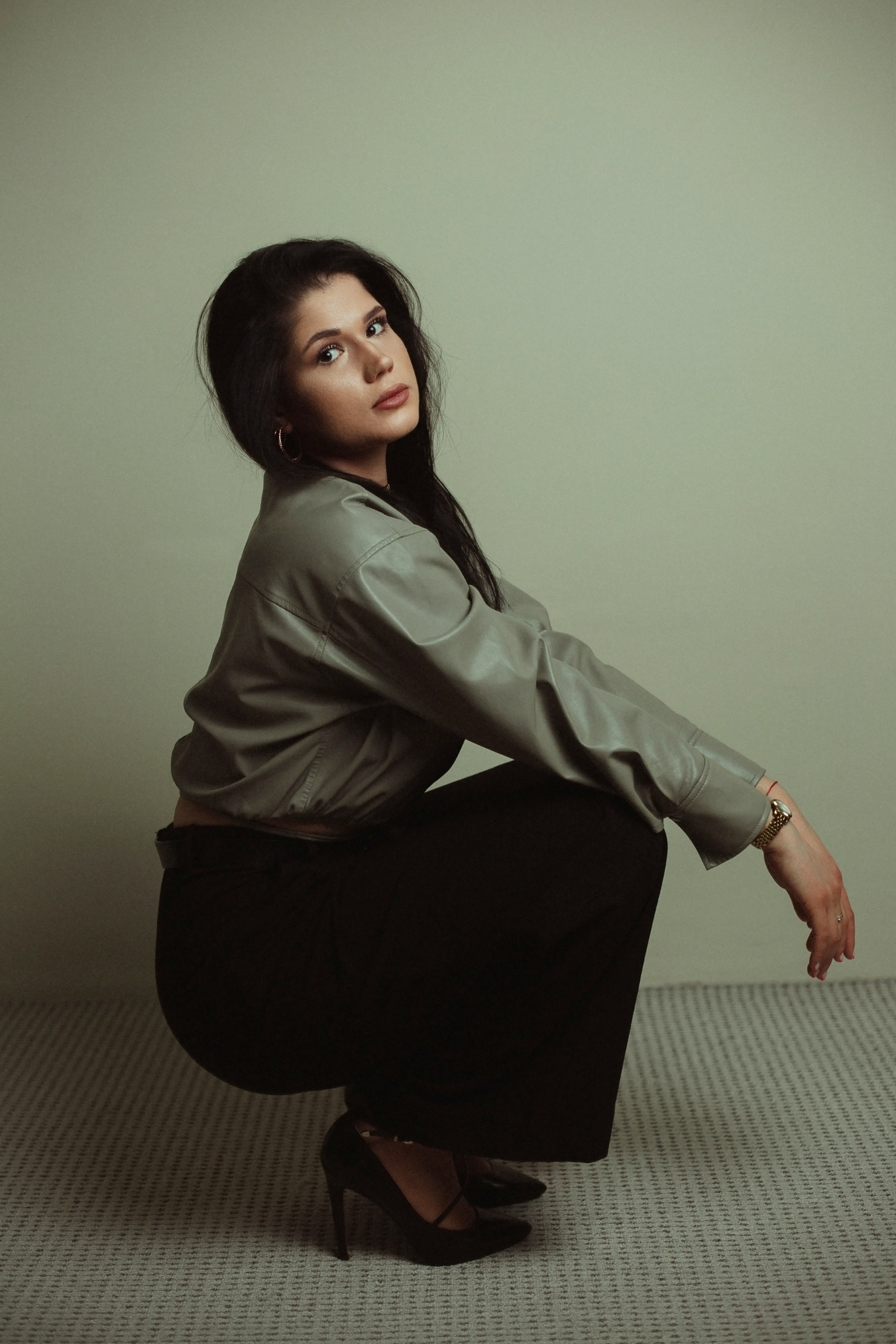 Портретная фотосессия девушки в студии Нижний Новгород. Фотограф в Нижнем Новгороде Александр Хамов