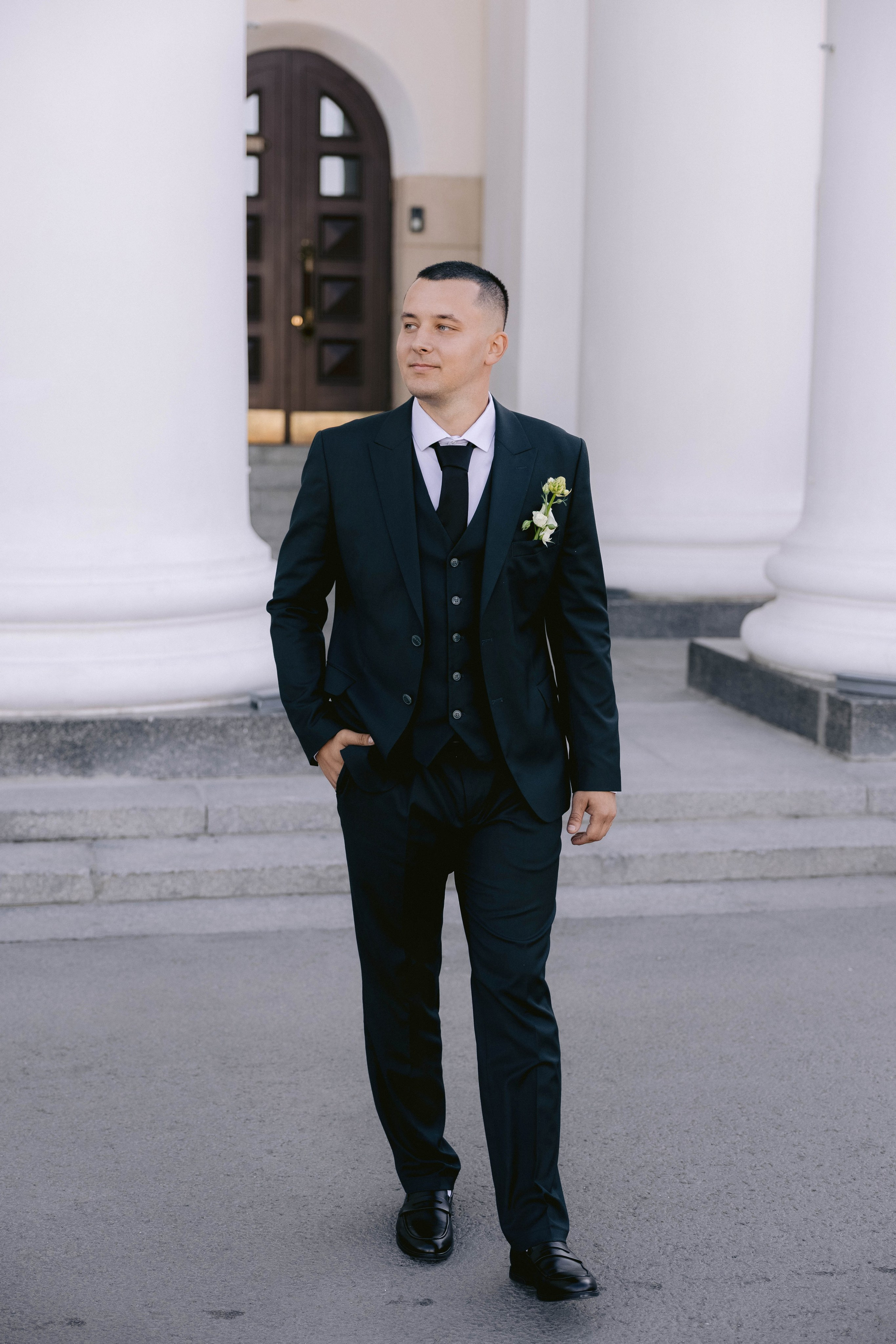 Ангелина, Ефим (прогулка после ЗАГСа). Фотограф в Волгограде Кристина Прохоренко