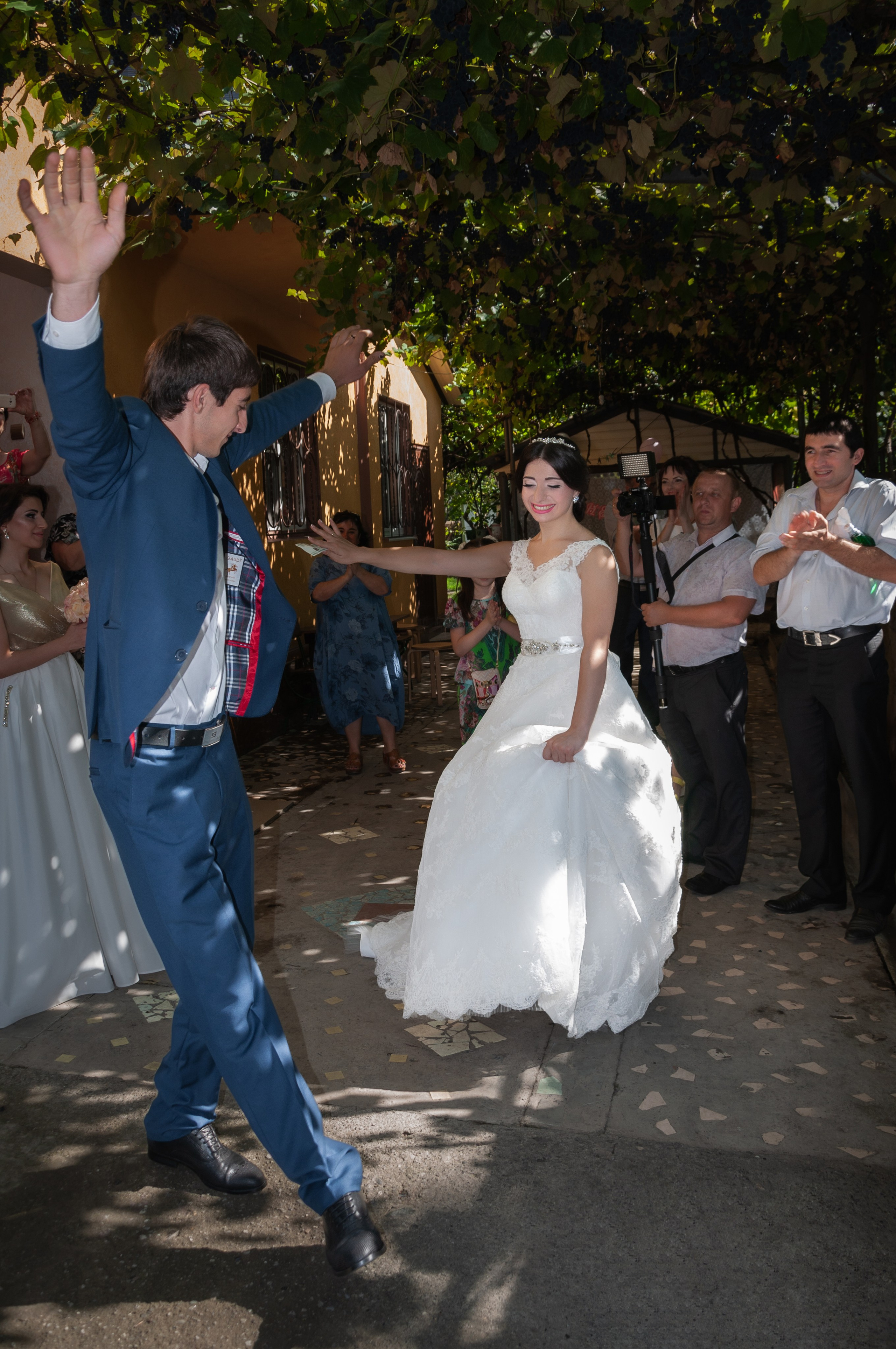 Свадьба. Хатуна и Вепхо. Свадебный фотограф в Сочи Наири