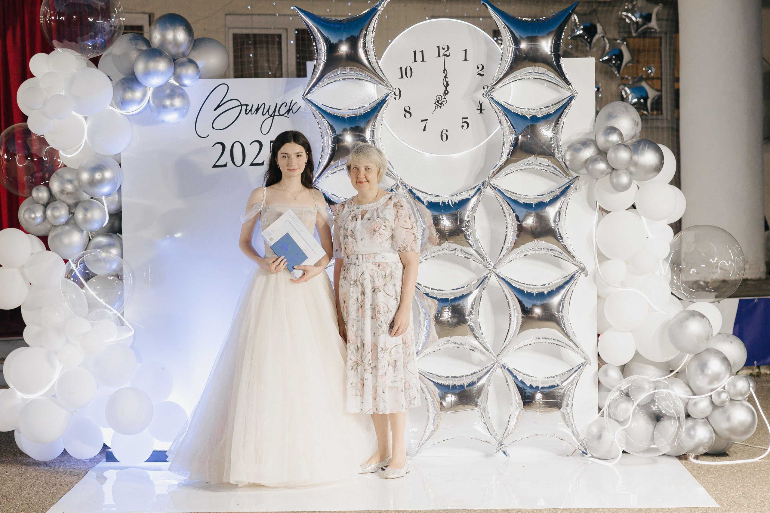 Вручение аттестатов. Свадебный фотограф Роман Еремеев