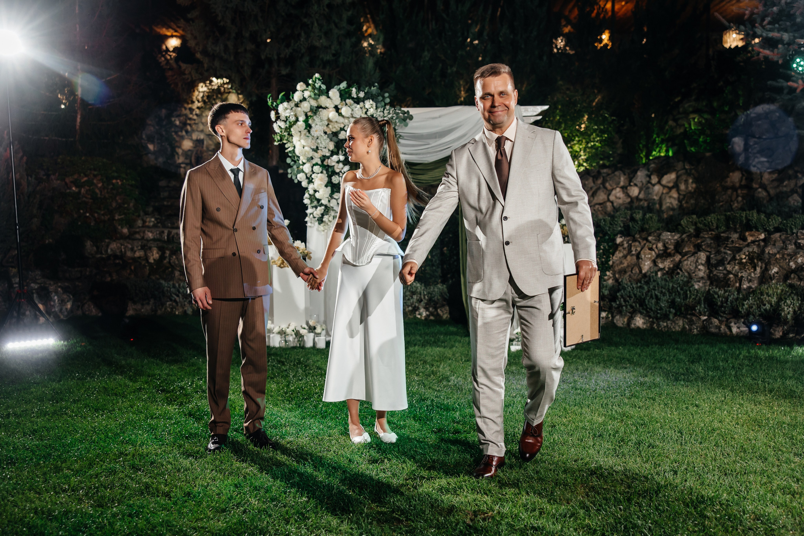 Анонс свадьбы для Павла и Евгении. Усадьба Феодоро. Свадебный фотограф в Крыму и Севастополе Ольга Баскакова