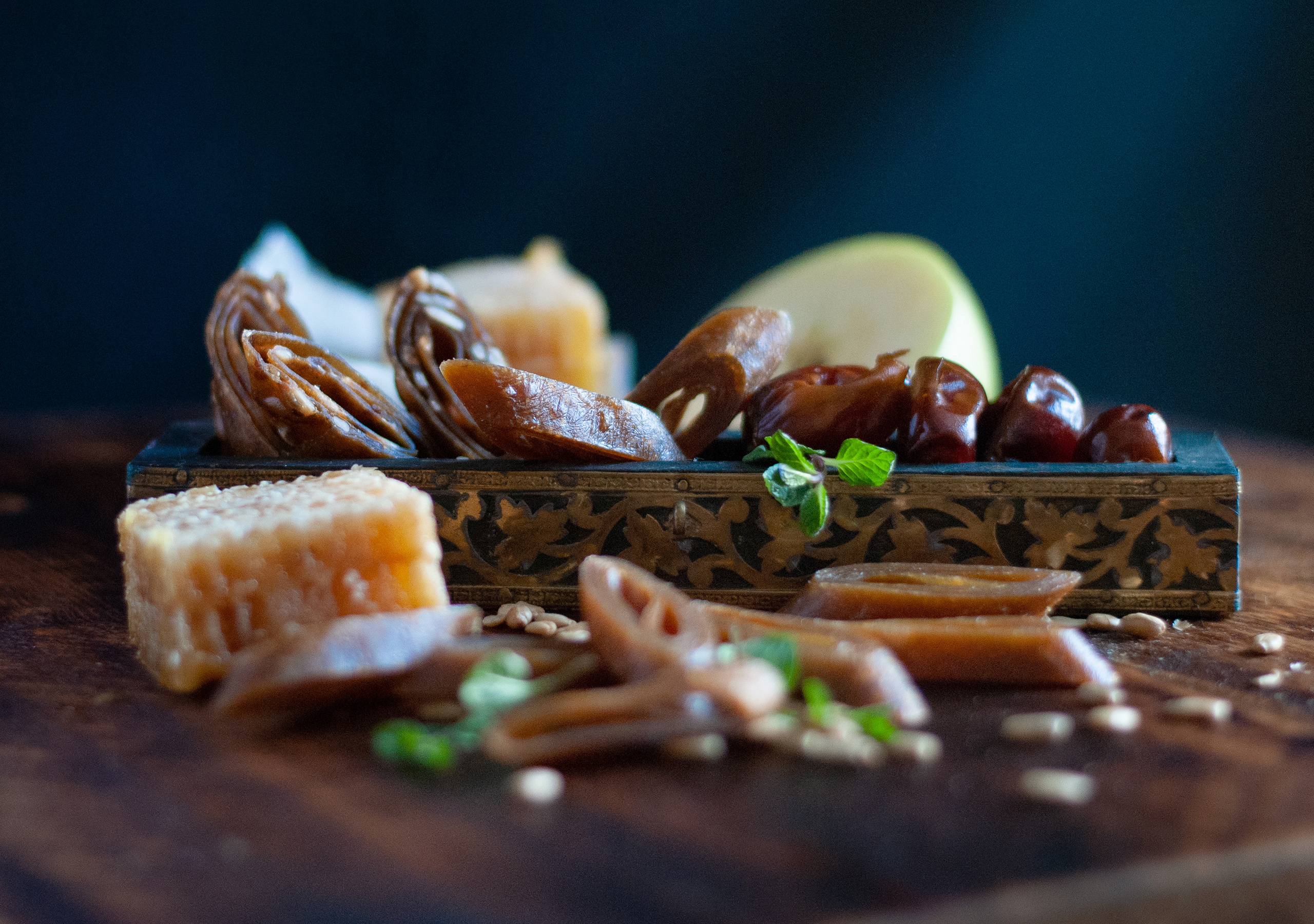 Истории о фотосессии. Предметный фотограф в Краснодаре Вера Капитанова. Предметная съёмка