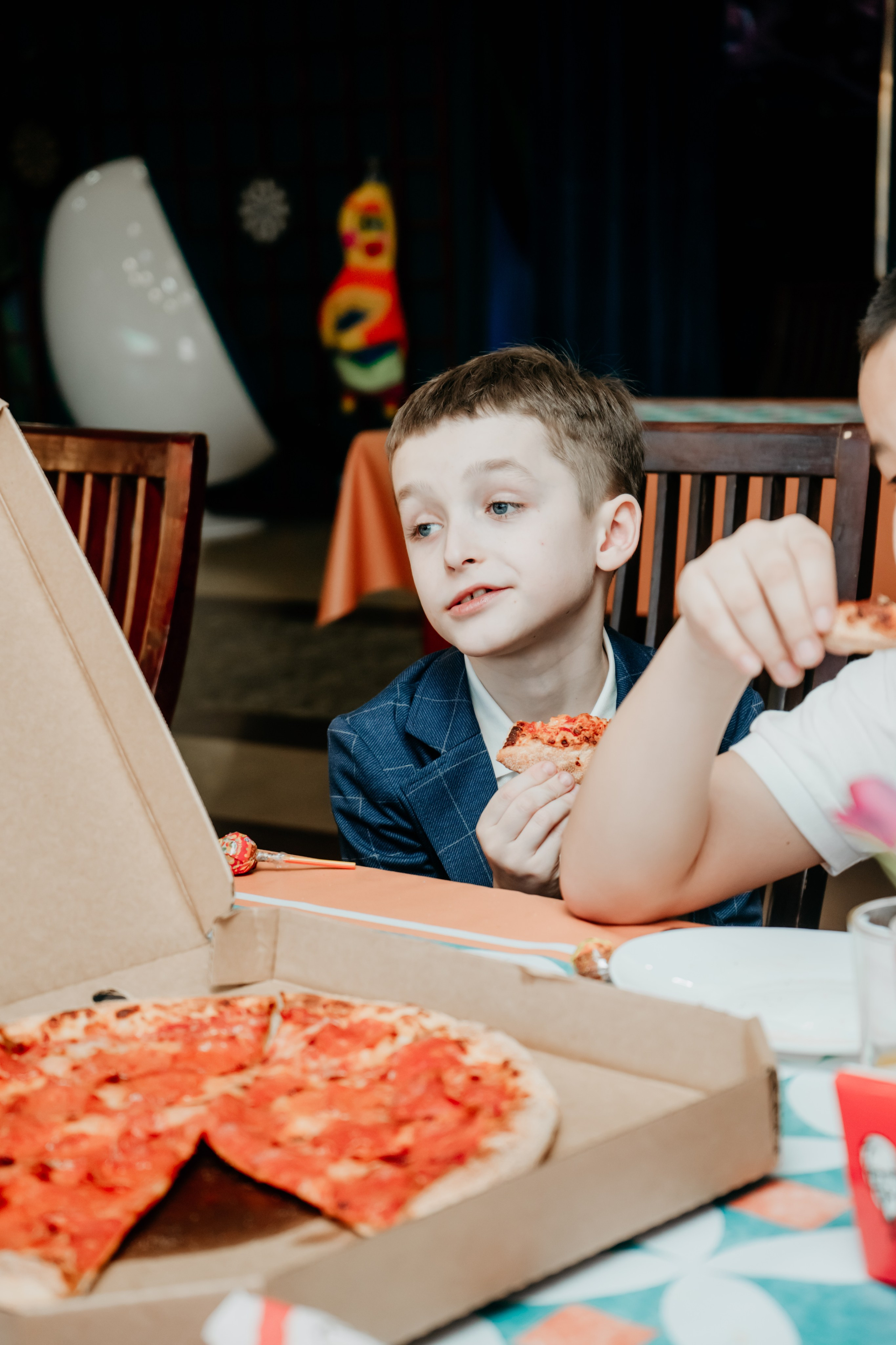 Детский фотограф в Улан-Удэ. сьемка утренников, школьных выпускных и детских праздников. Фотограф в Улан-Удэ. Свадебный фотограф в Улан-Удэ