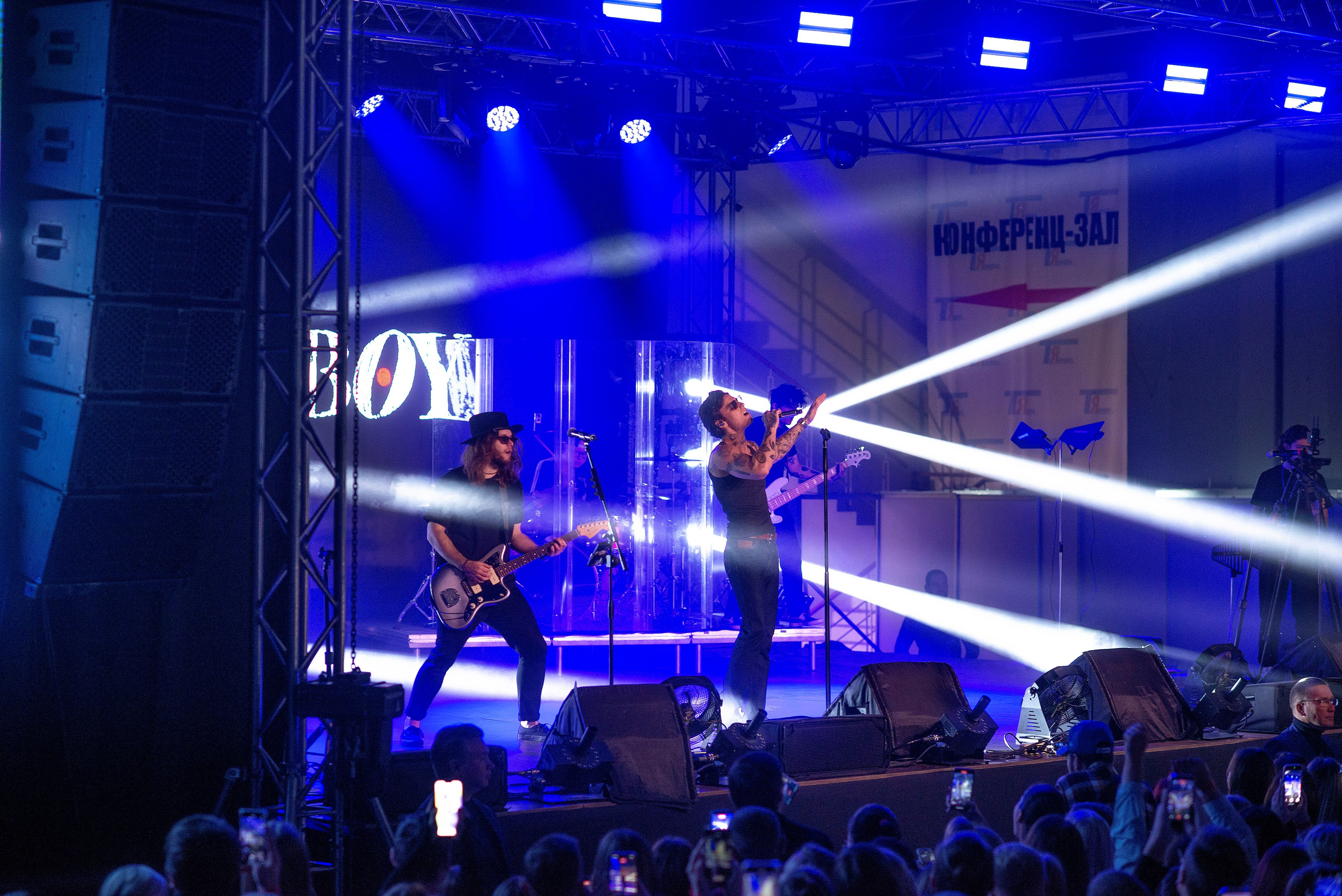 Концерт Хolidayboy. Школьный, фэшн фотограф в Тюмени и в России Ирина Королева