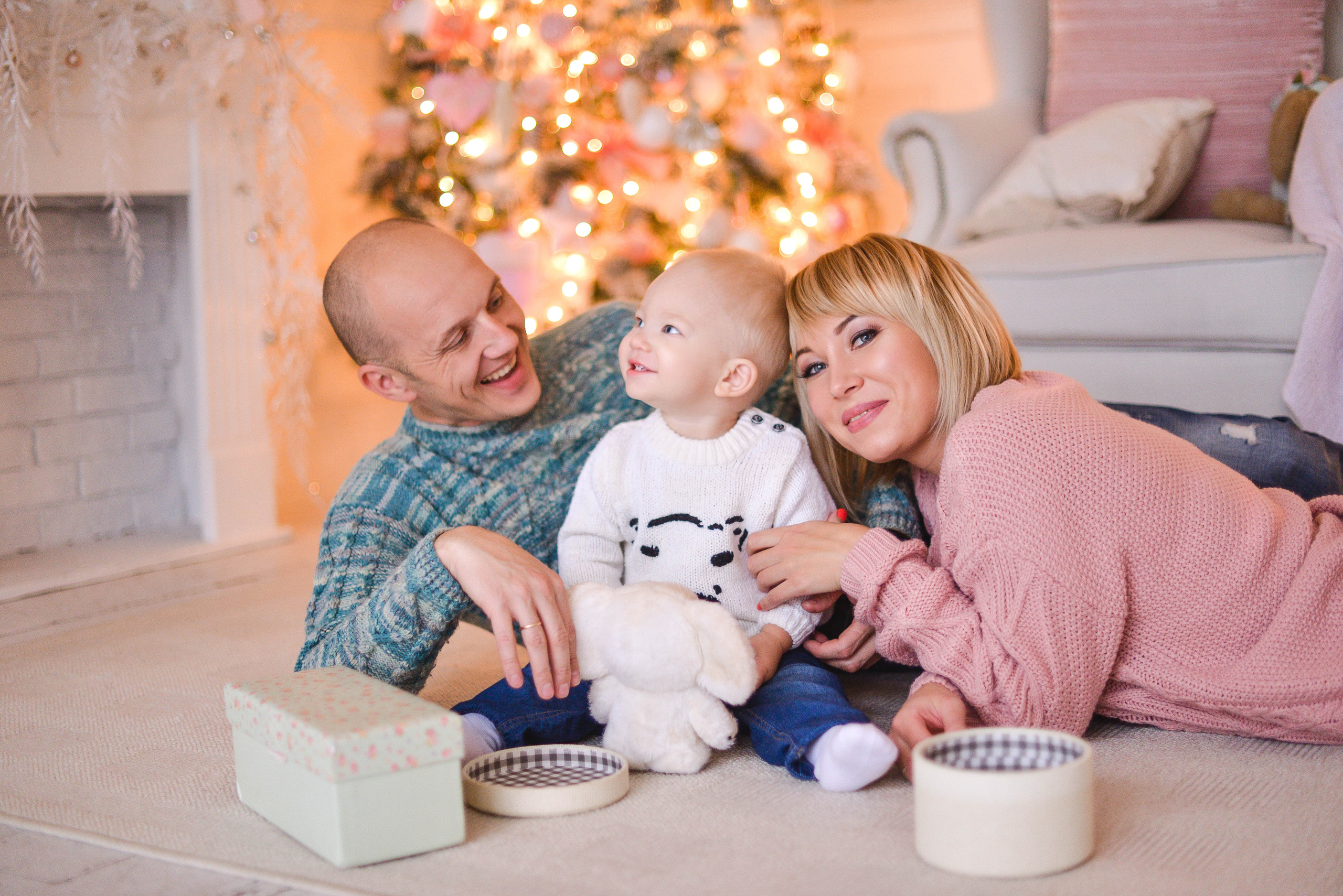 Саша Таня и детки