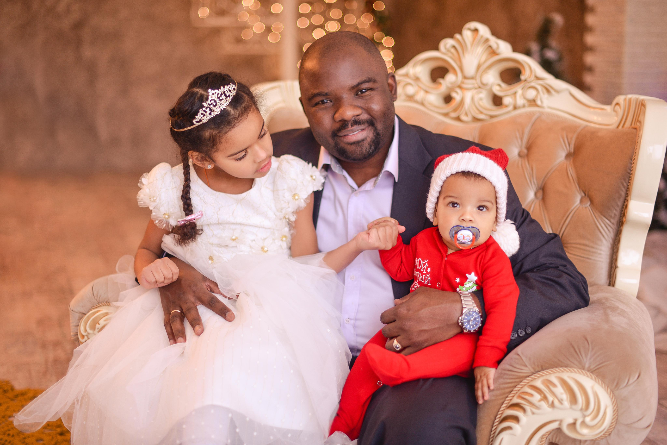 Стефан с семьёй. Семейный фотограф в Санкт-Петербурге Льдокова Екатерина