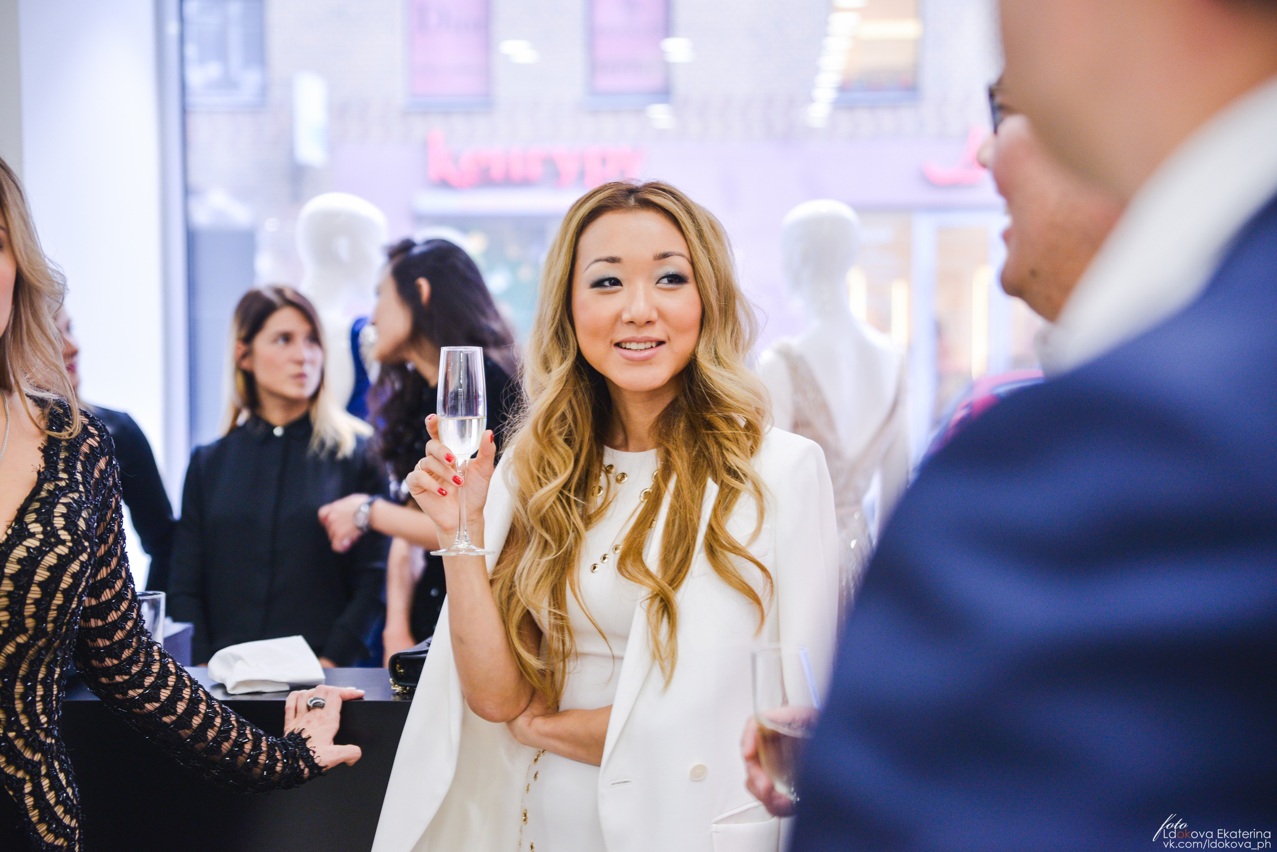 Открытие магазина TARIK EDIZ. Семейный фотограф в Санкт-Петербурге Льдокова Екатерина