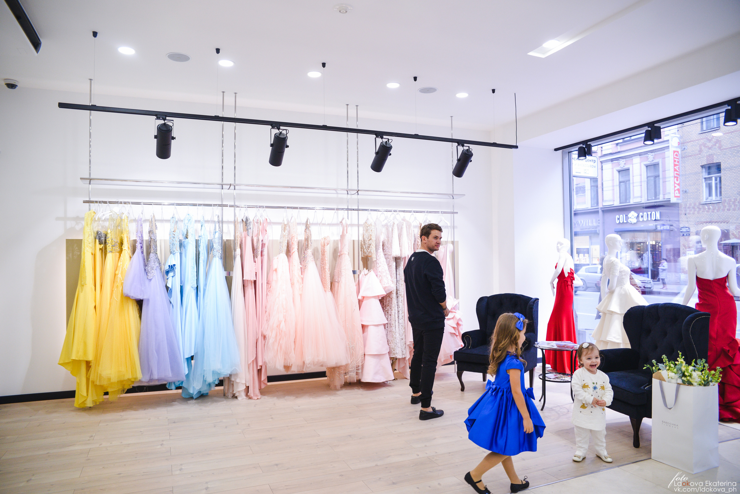 Открытие магазина TARIK EDIZ. Семейный фотограф в Санкт-Петербурге Льдокова Екатерина
