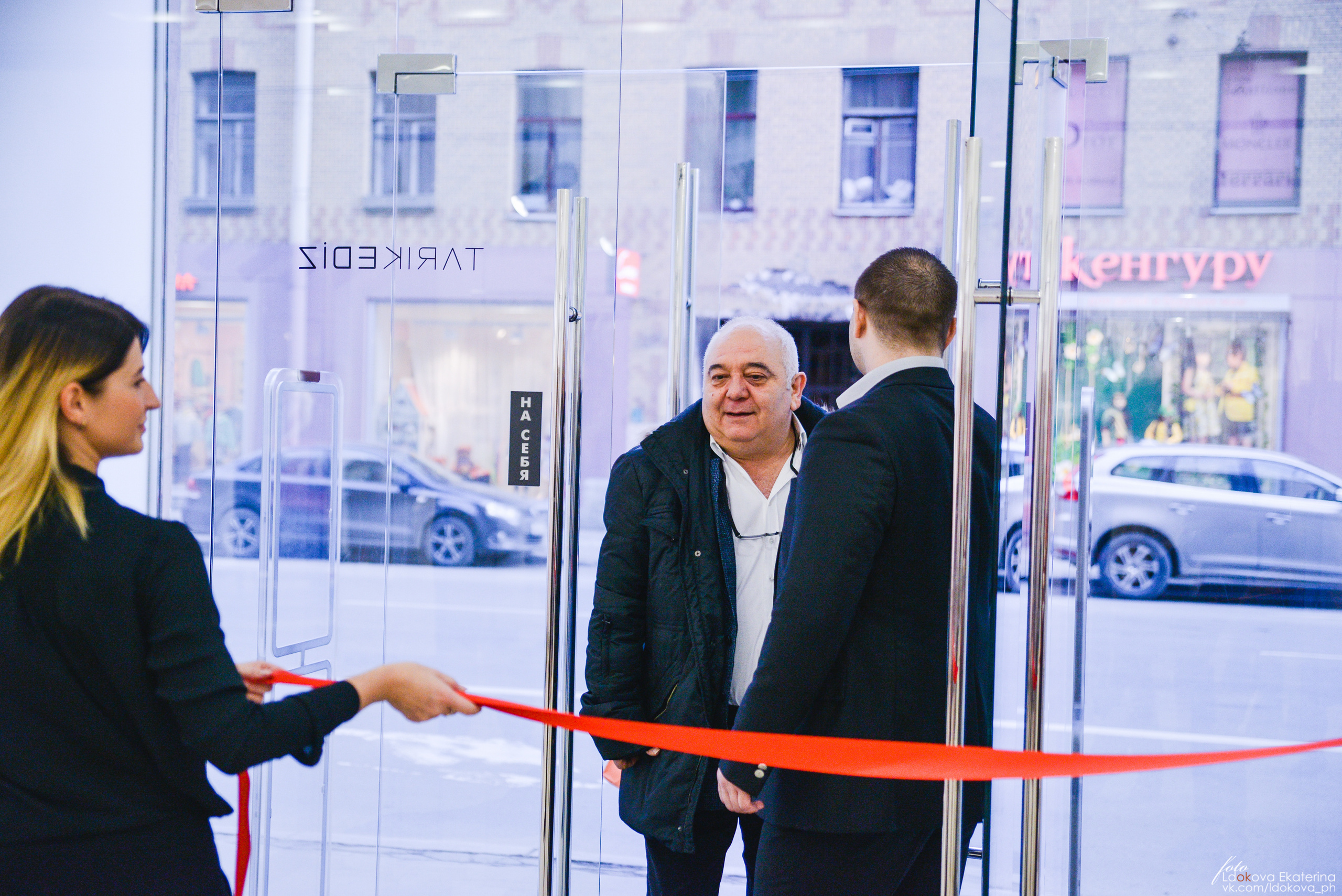 Открытие магазина TARIK EDIZ. Семейный фотограф в Санкт-Петербурге Льдокова Екатерина