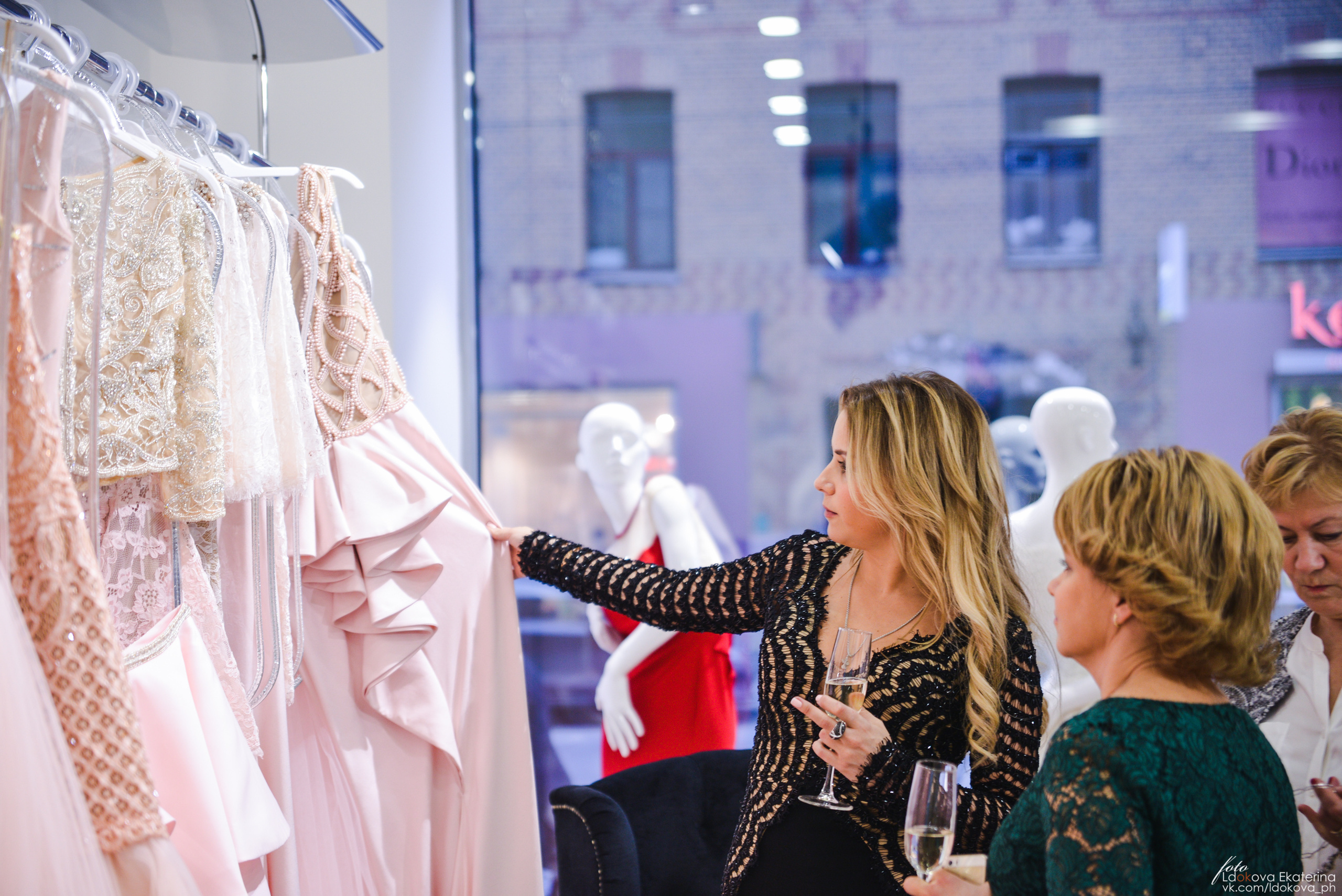Открытие магазина TARIK EDIZ. Семейный фотограф в Санкт-Петербурге Льдокова Екатерина