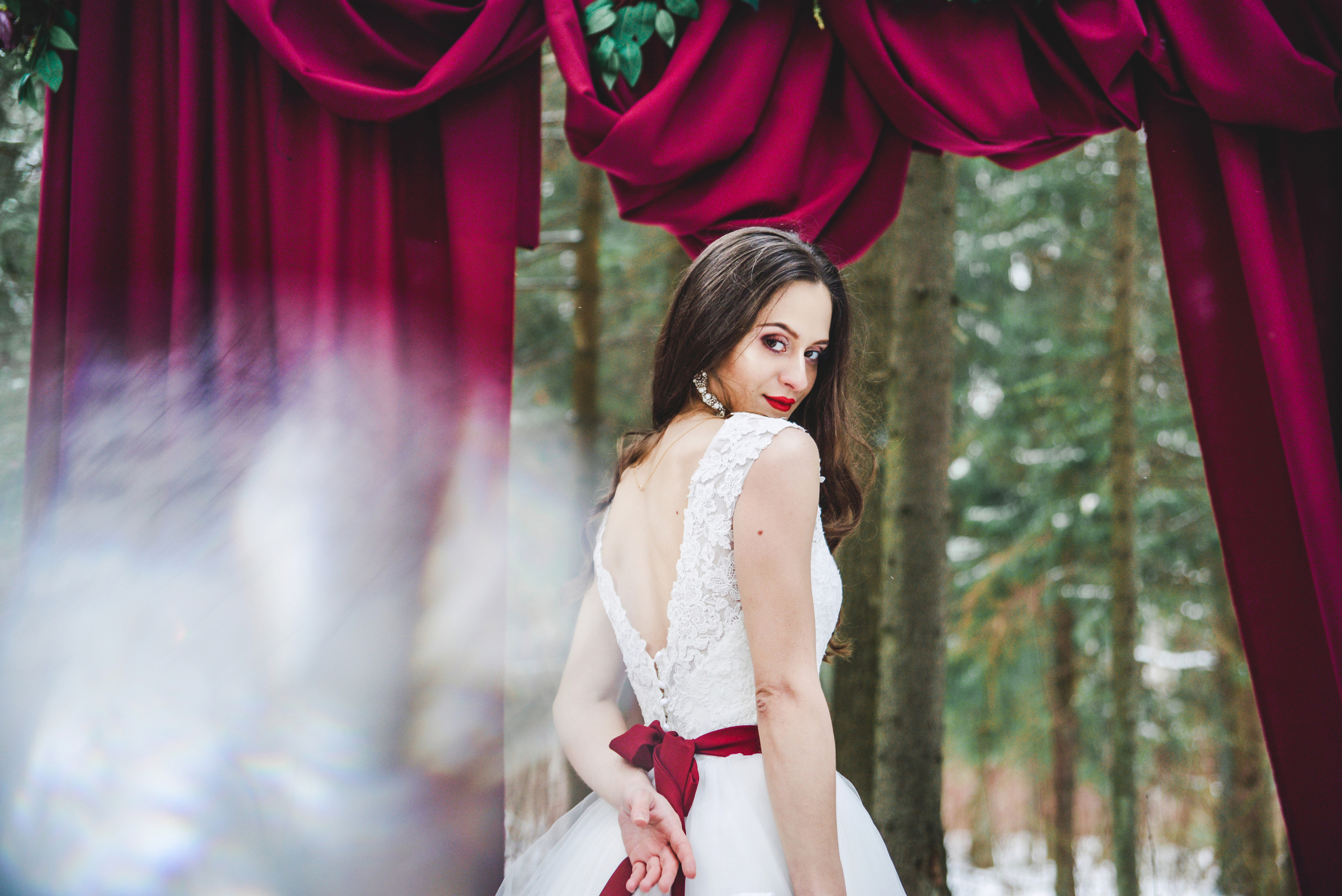 Свадебная прогулка в зимнем парке. Семейный фотограф в Санкт-Петербурге Льдокова Екатерина