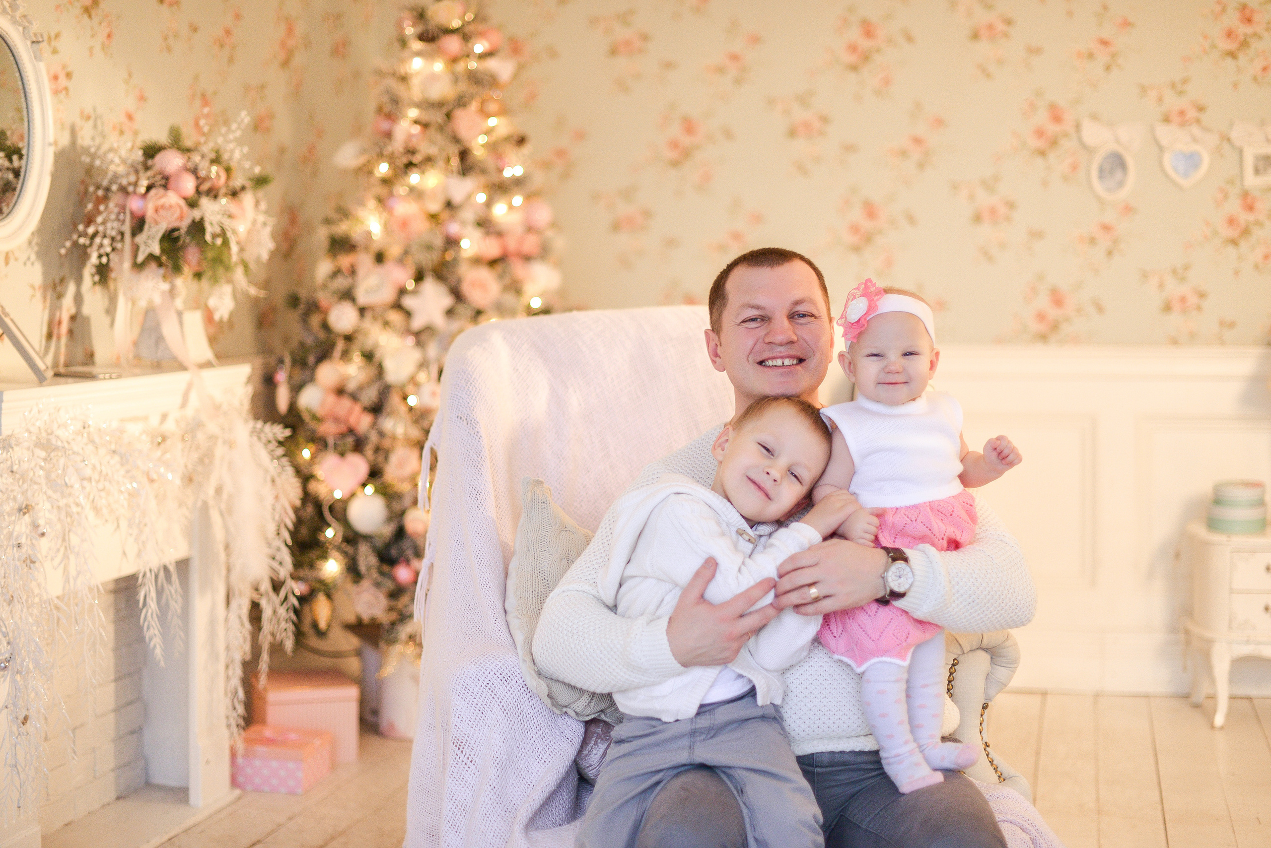 Алексей и Виктория. Новогодняя фотосессия с детьми. Семейный фотограф в Санкт-Петербурге Льдокова Екатерина