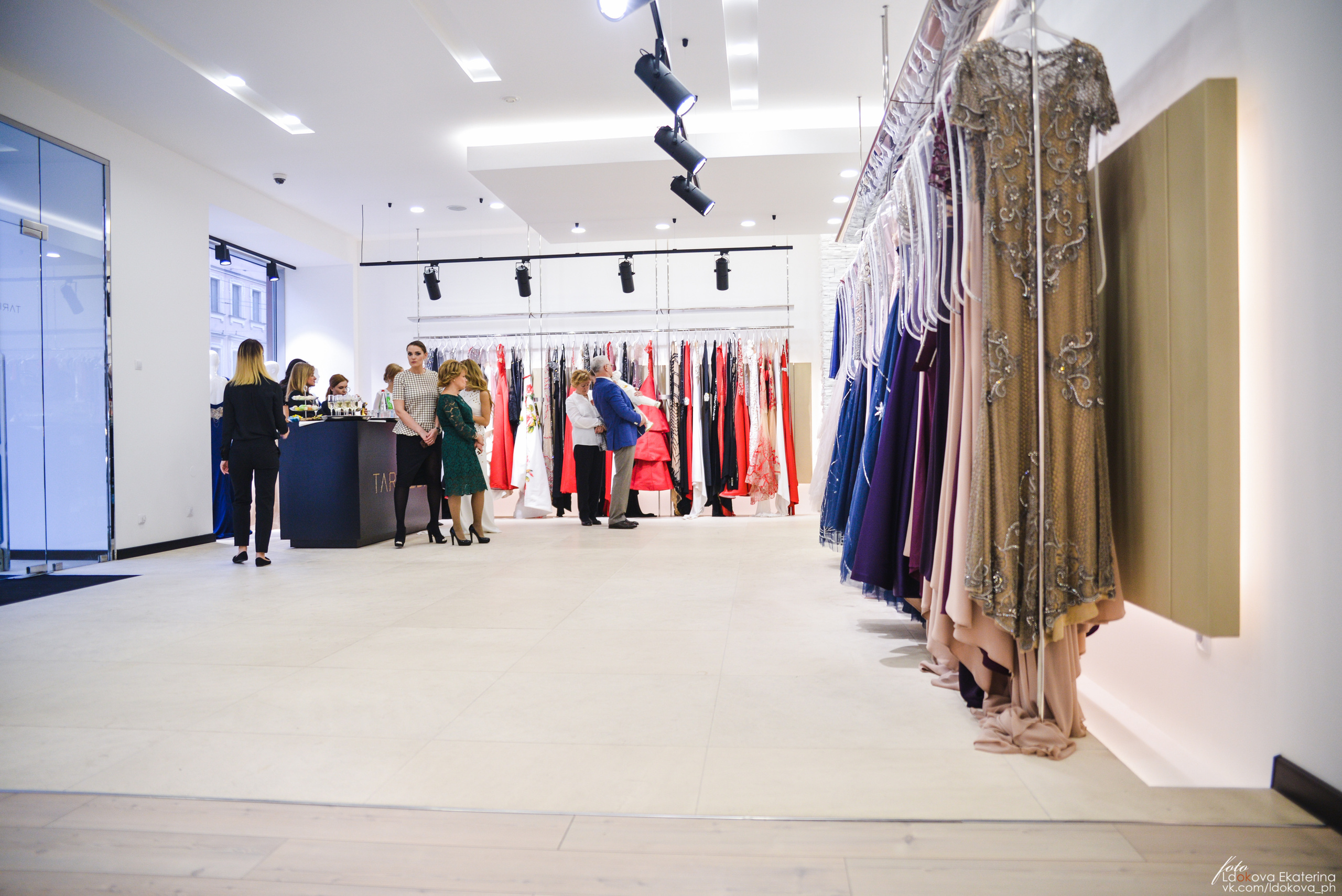 Открытие магазина TARIK EDIZ. Семейный фотограф в Санкт-Петербурге Льдокова Екатерина