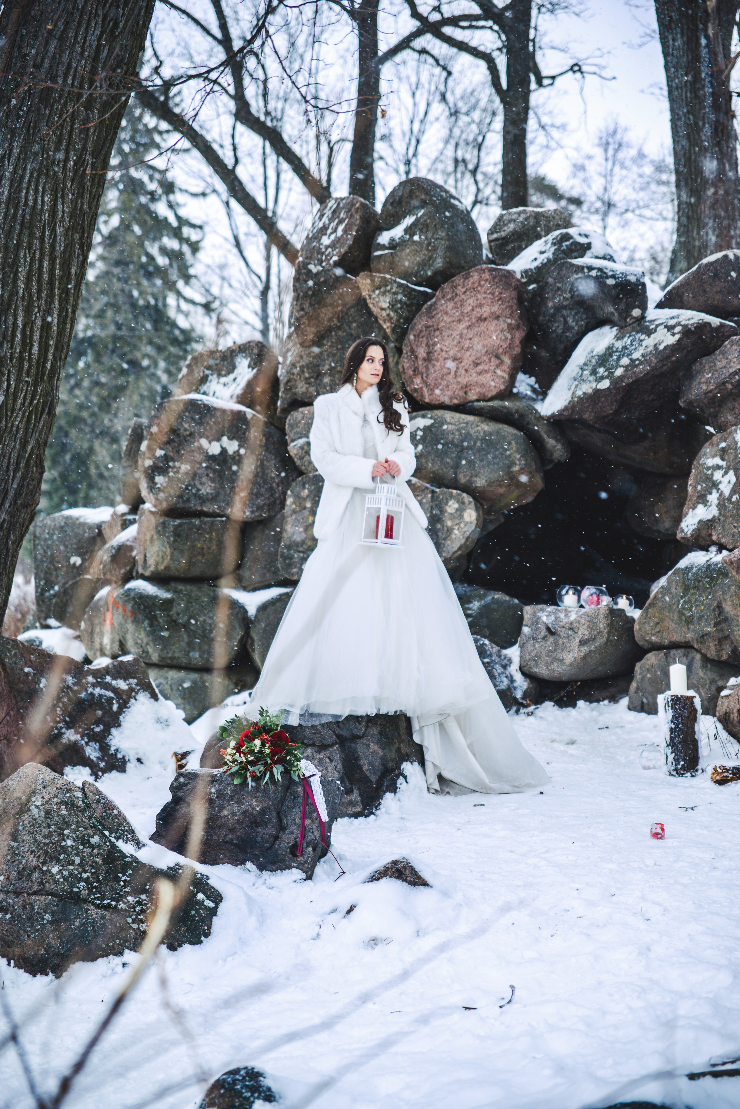 Свадебная прогулка в зимнем парке. Семейный фотограф в Санкт-Петербурге Льдокова Екатерина
