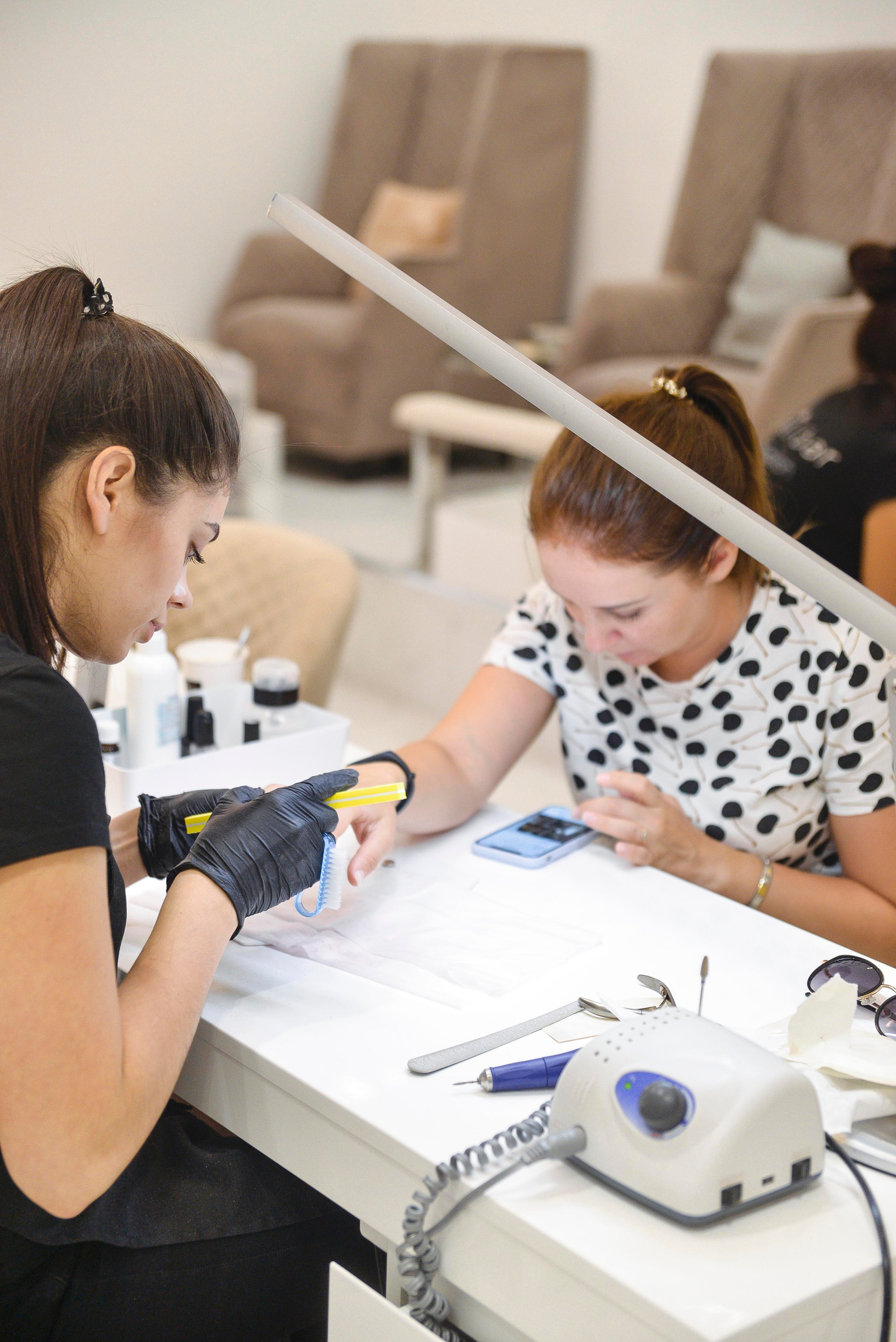 САЛОН «Nail Bar». Семейный фотограф в Санкт-Петербурге Льдокова Екатерина