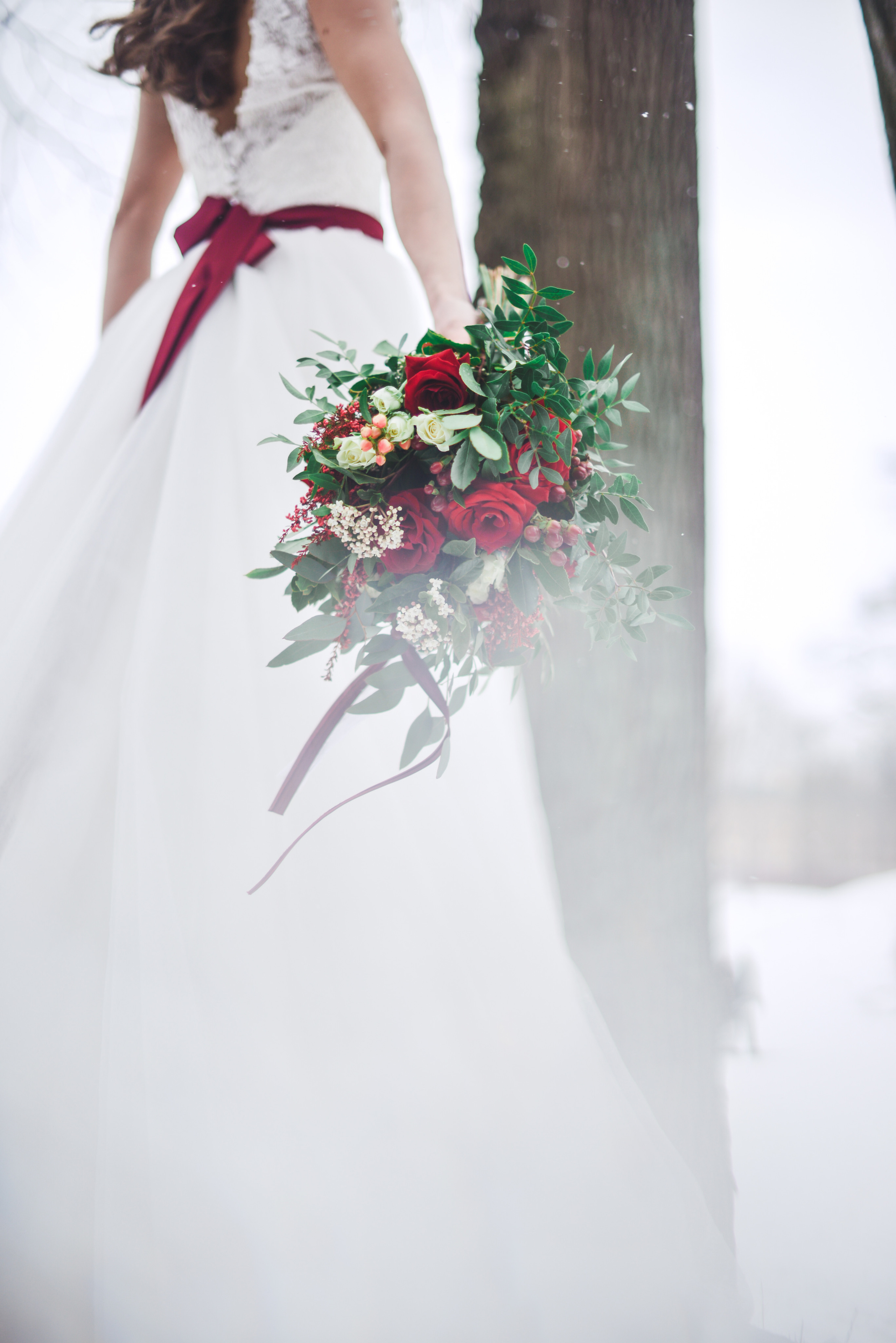 Свадебная прогулка в зимнем парке. Семейный фотограф в Санкт-Петербурге Льдокова Екатерина