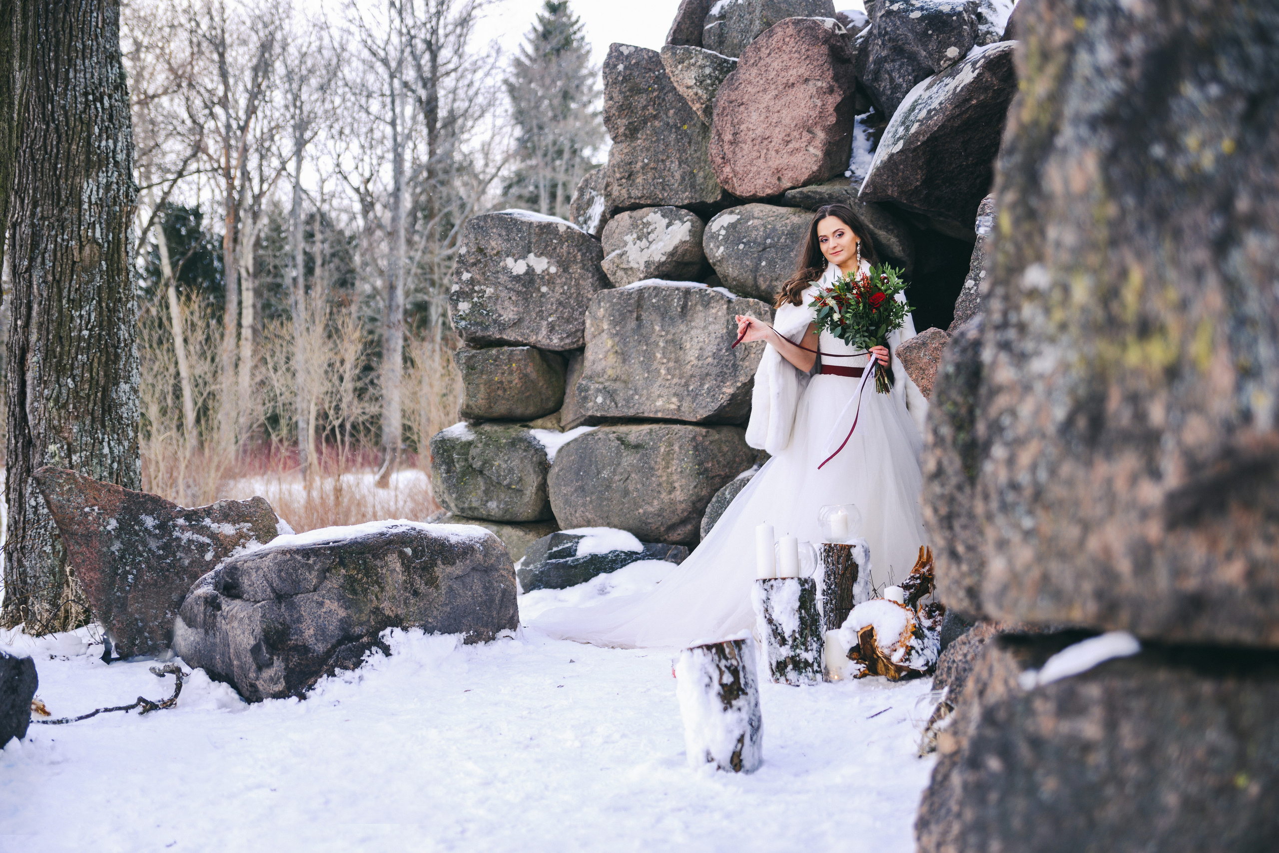 Свадебная прогулка в зимнем парке. Семейный фотограф в Санкт-Петербурге Льдокова Екатерина