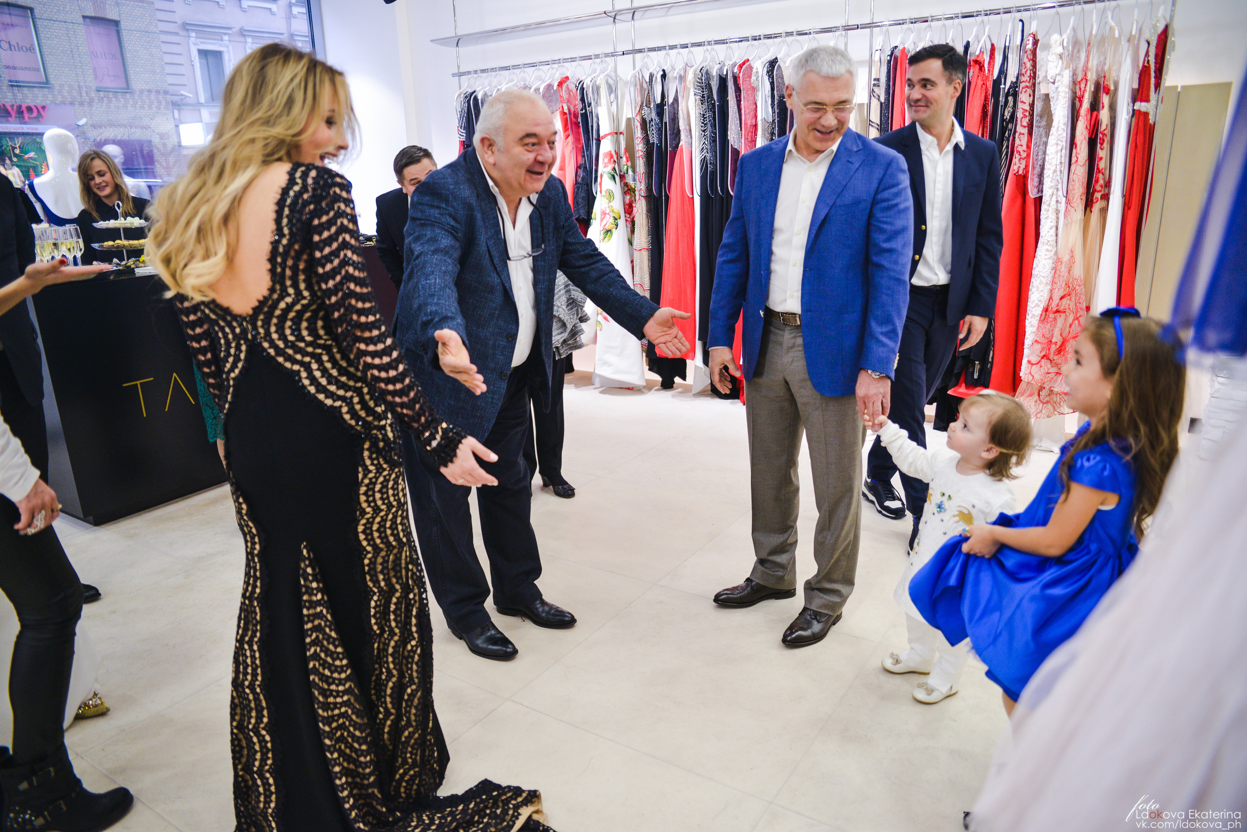 Открытие магазина TARIK EDIZ. Семейный фотограф в Санкт-Петербурге Льдокова Екатерина