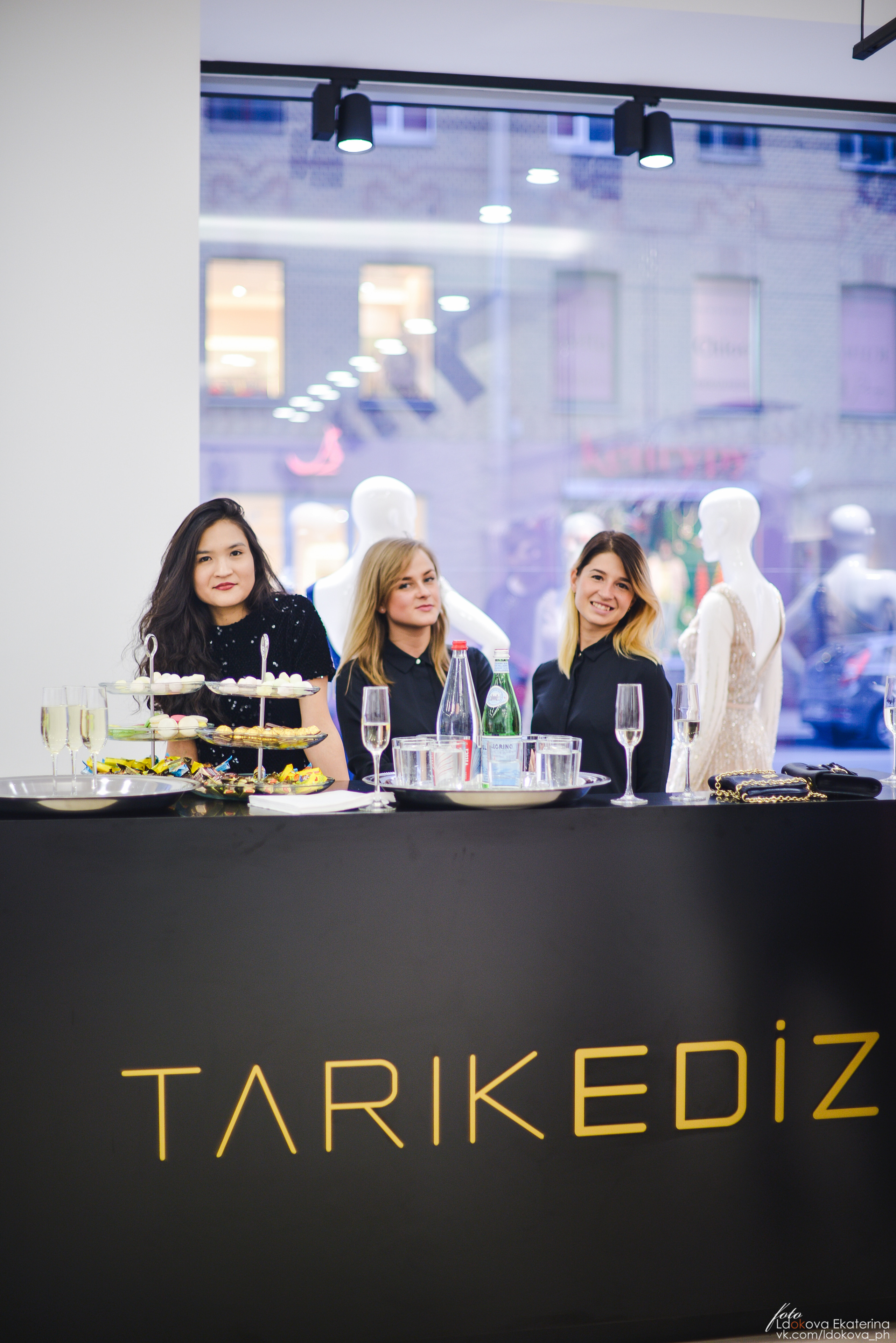 Открытие магазина TARIK EDIZ. Семейный фотограф в Санкт-Петербурге Льдокова Екатерина