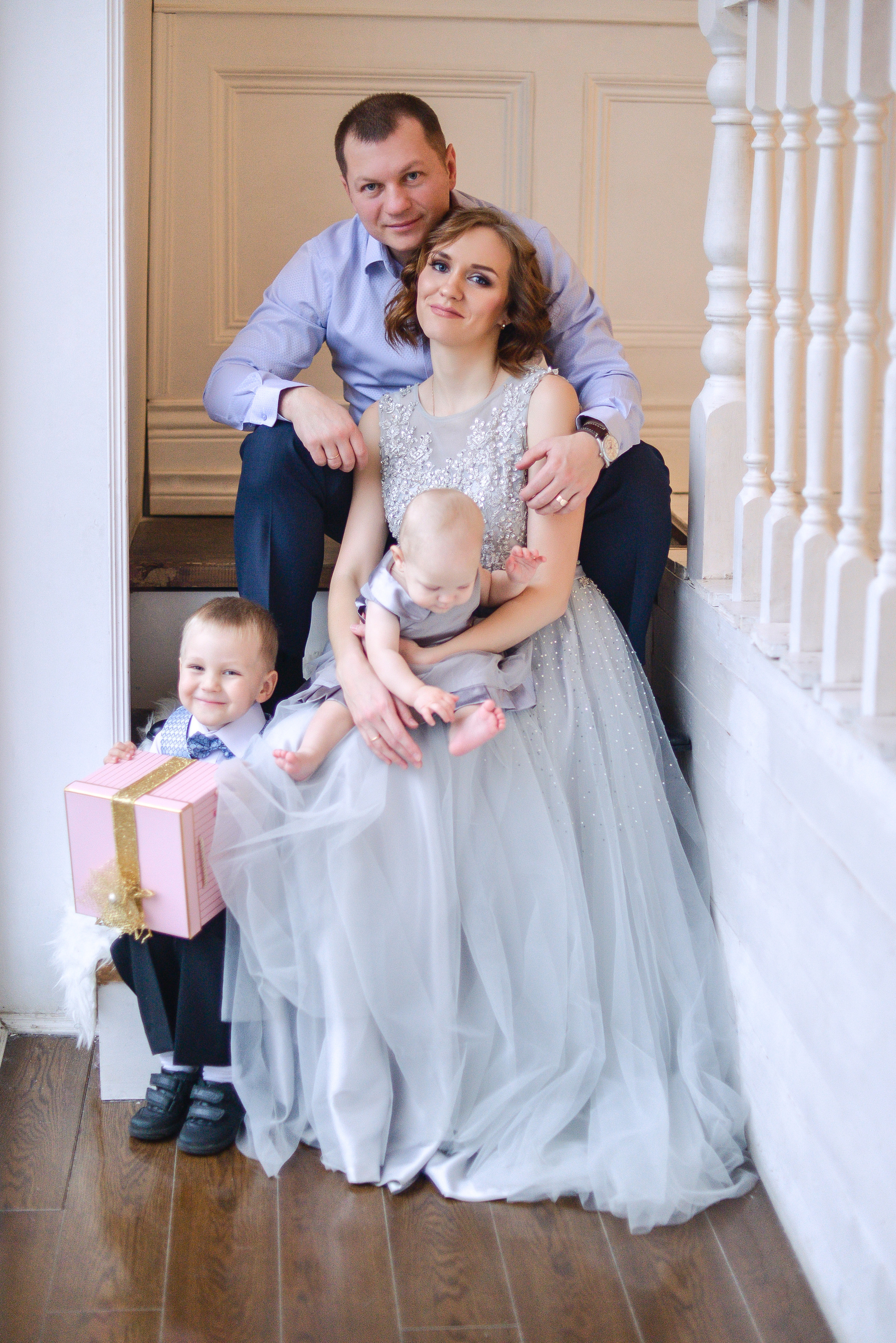 Алексей и Виктория. Новогодняя фотосессия с детьми. Семейный фотограф в Санкт-Петербурге Льдокова Екатерина