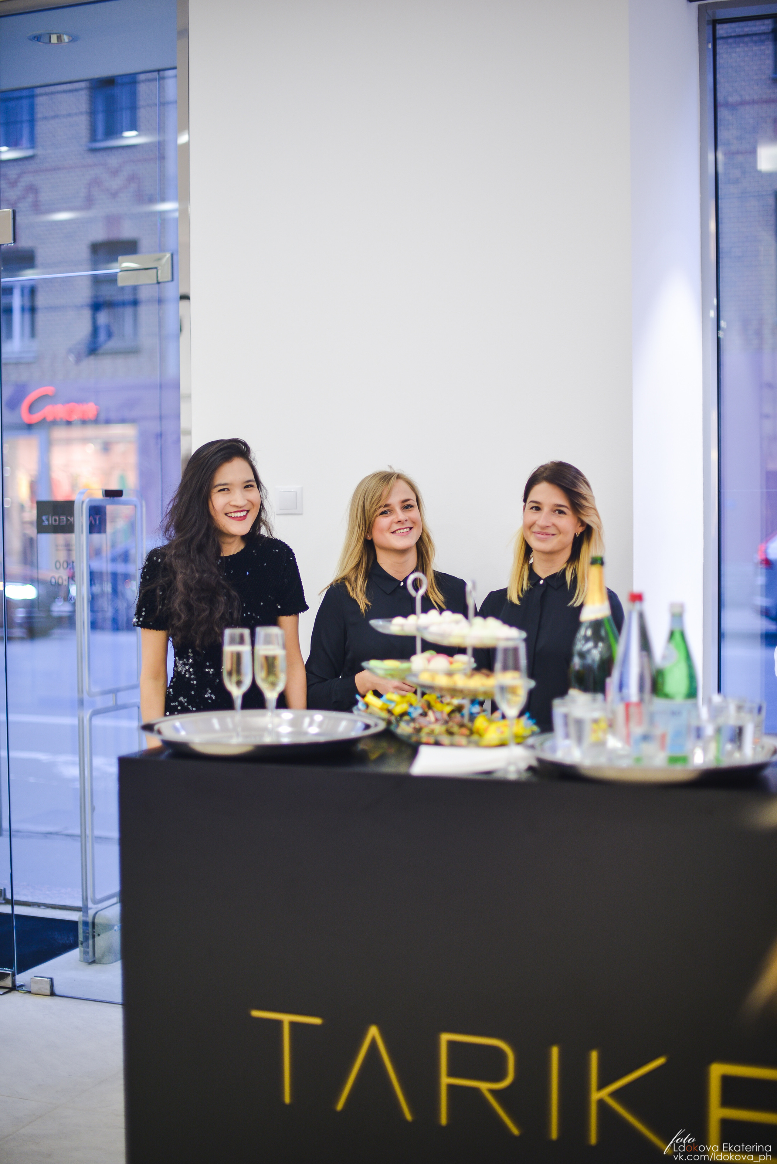 Открытие магазина TARIK EDIZ. Семейный фотограф в Санкт-Петербурге Льдокова Екатерина