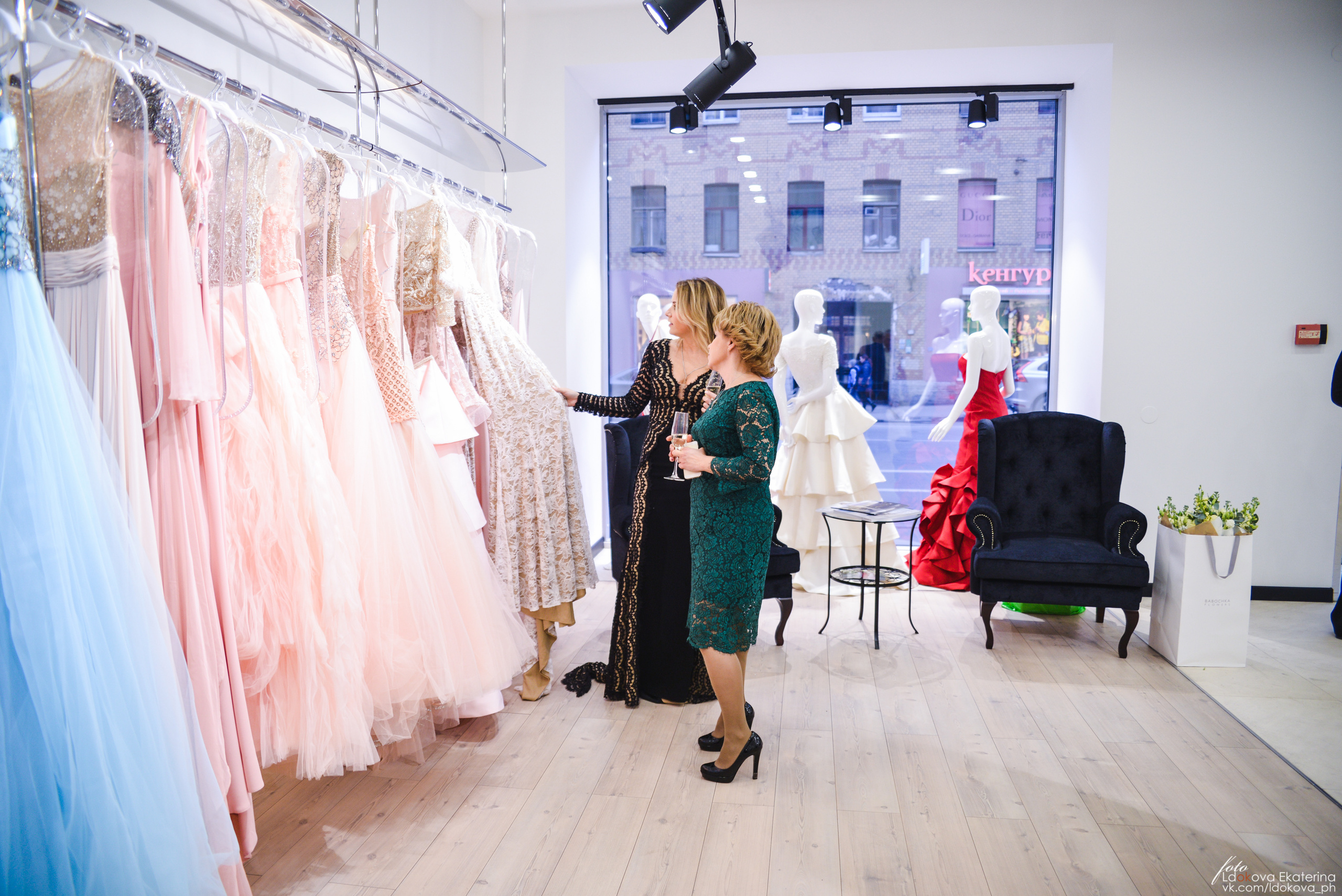 Открытие магазина TARIK EDIZ. Семейный фотограф в Санкт-Петербурге Льдокова Екатерина