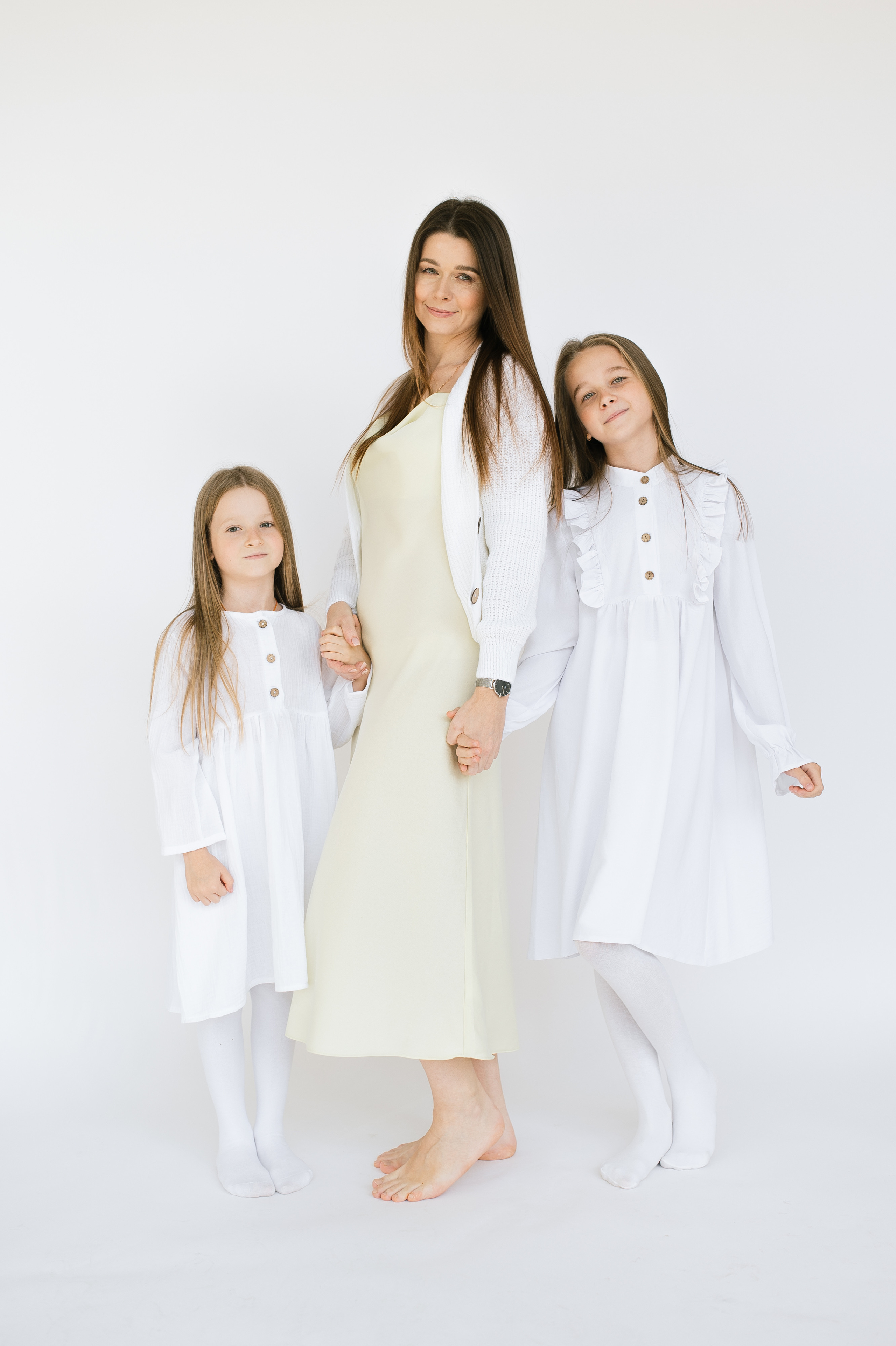 Даша и дочки. Свадьбы