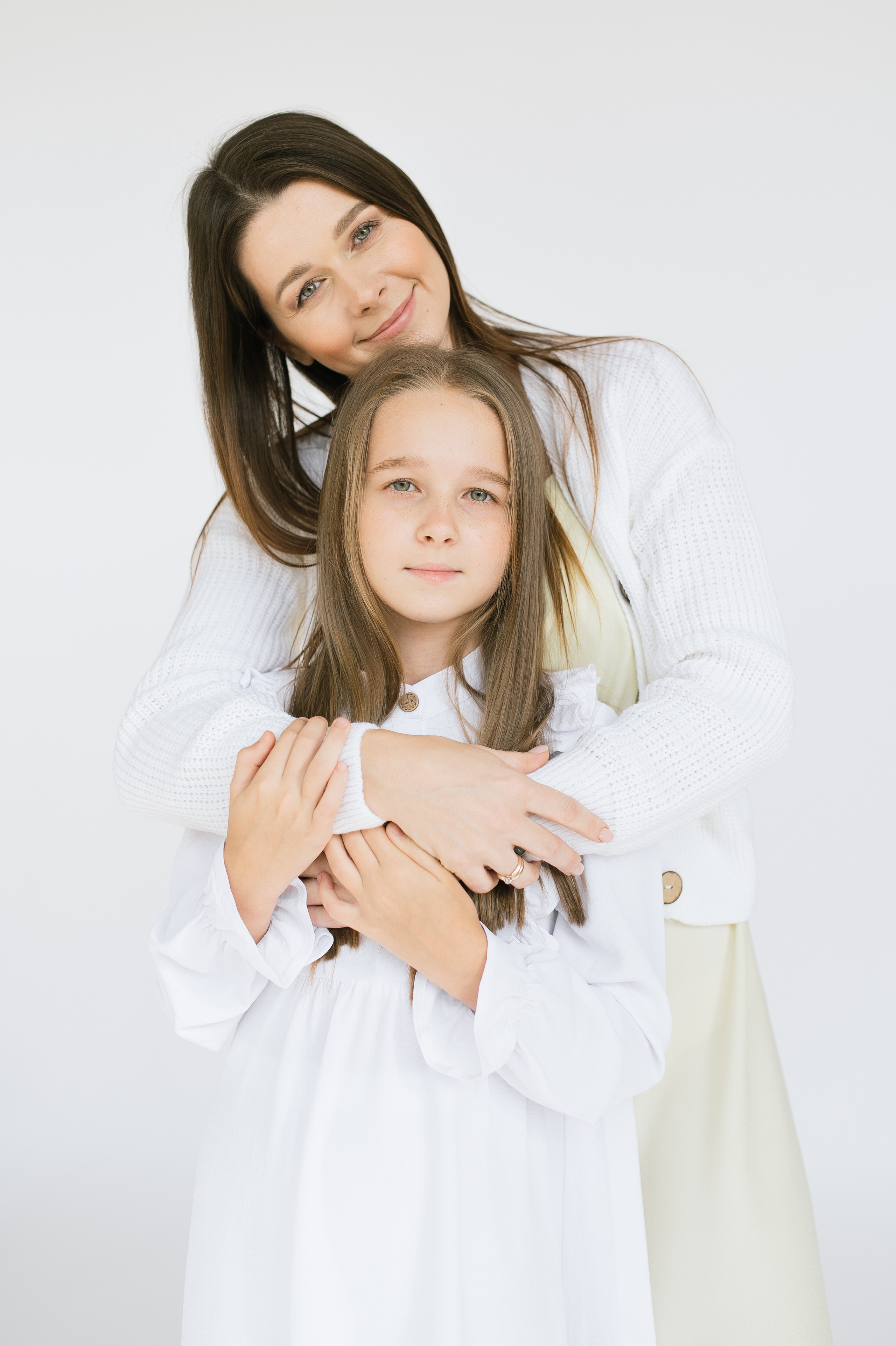 Даша и дочки. Свадьбы