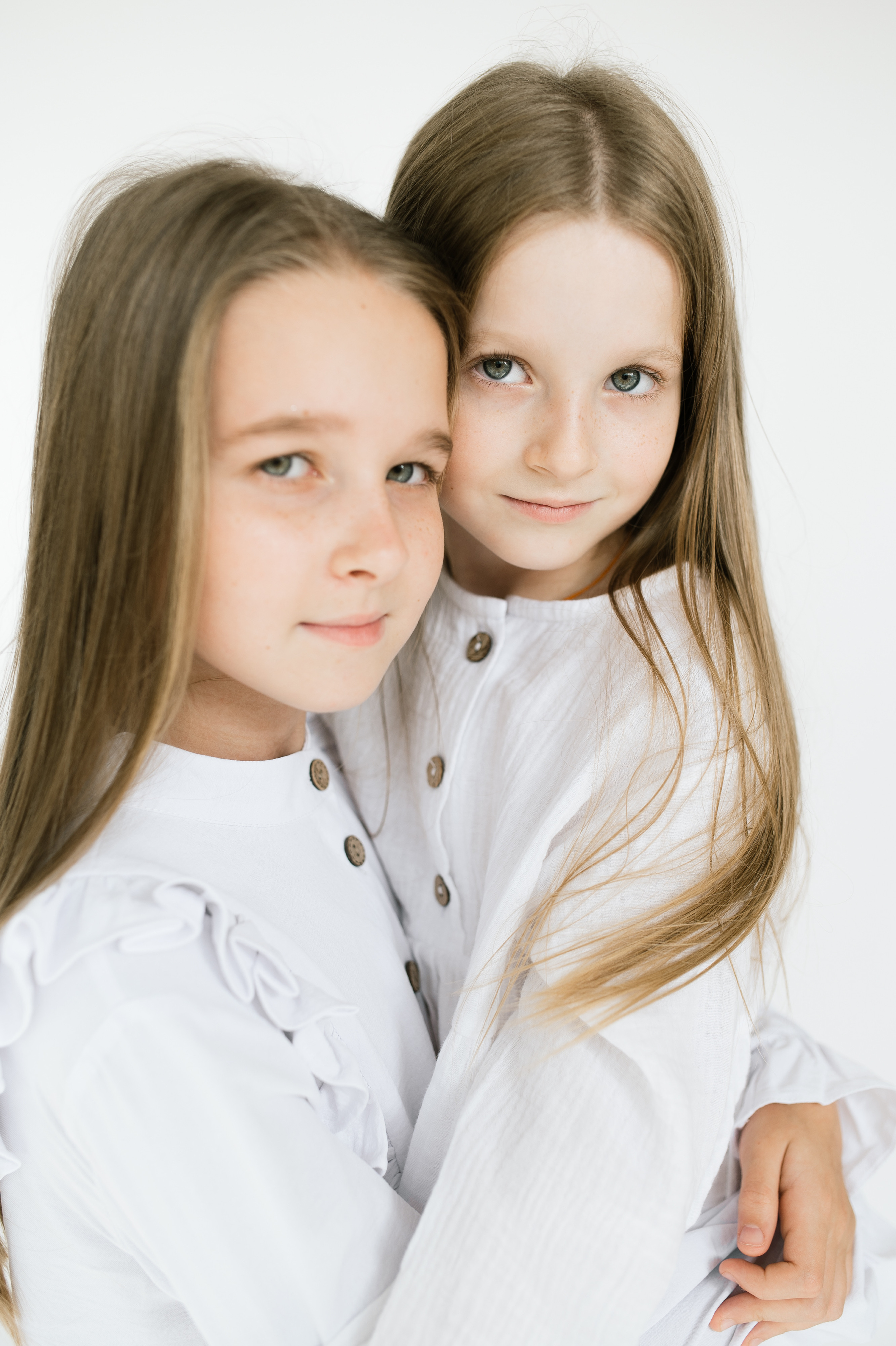 Даша и дочки. Свадьбы