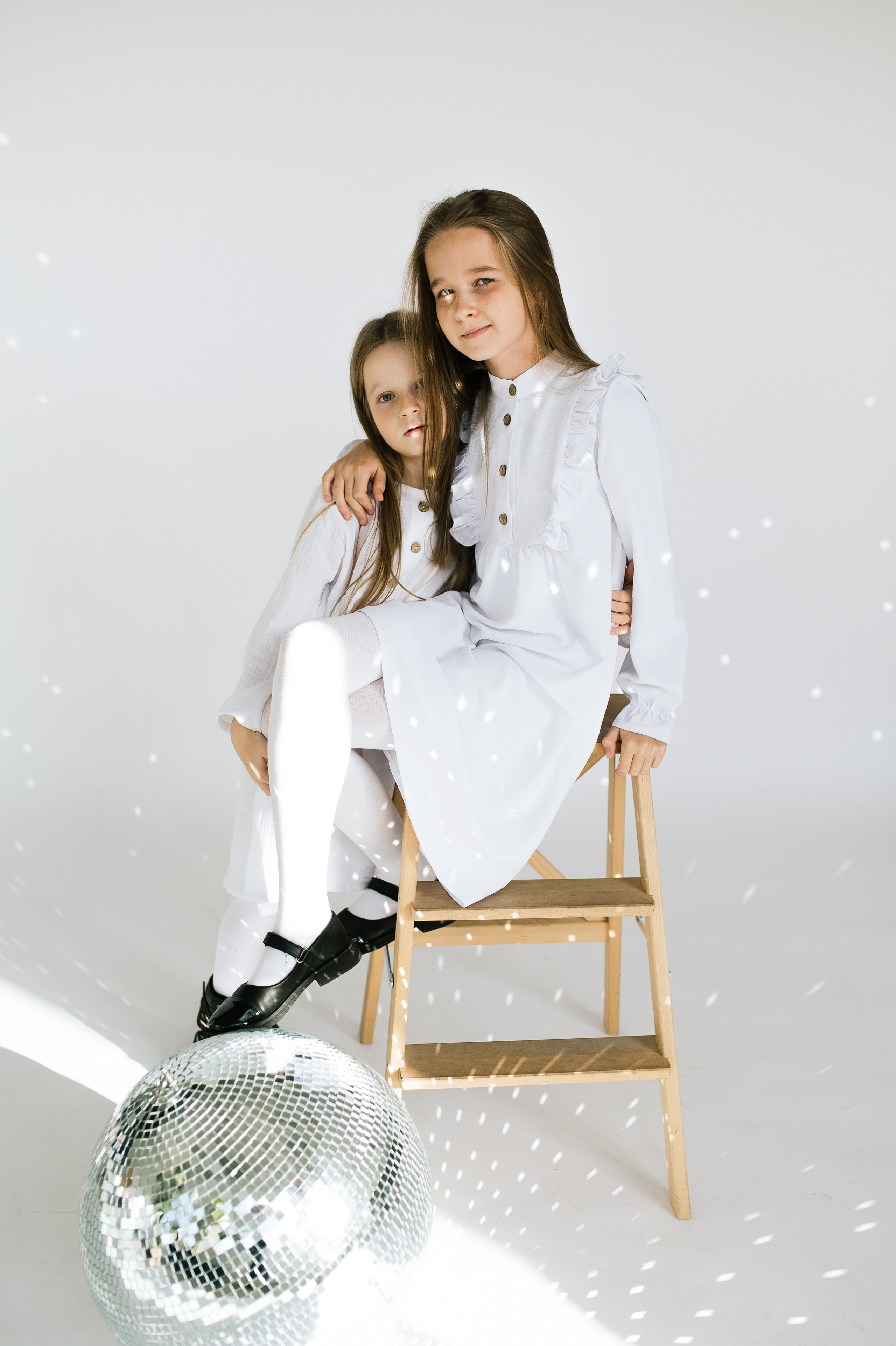 Даша и дочки. Свадьбы