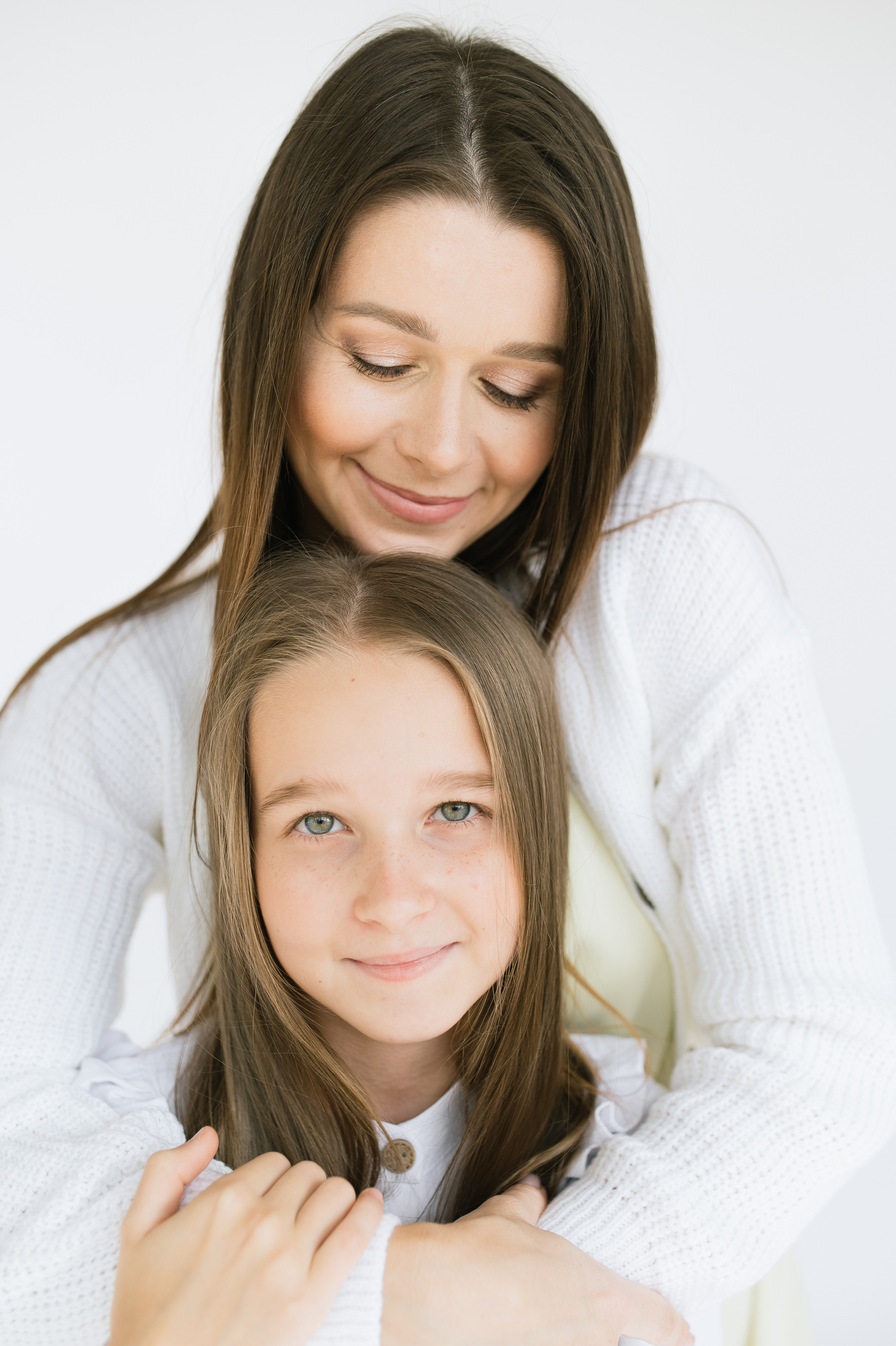 Даша и дочки. Свадьбы