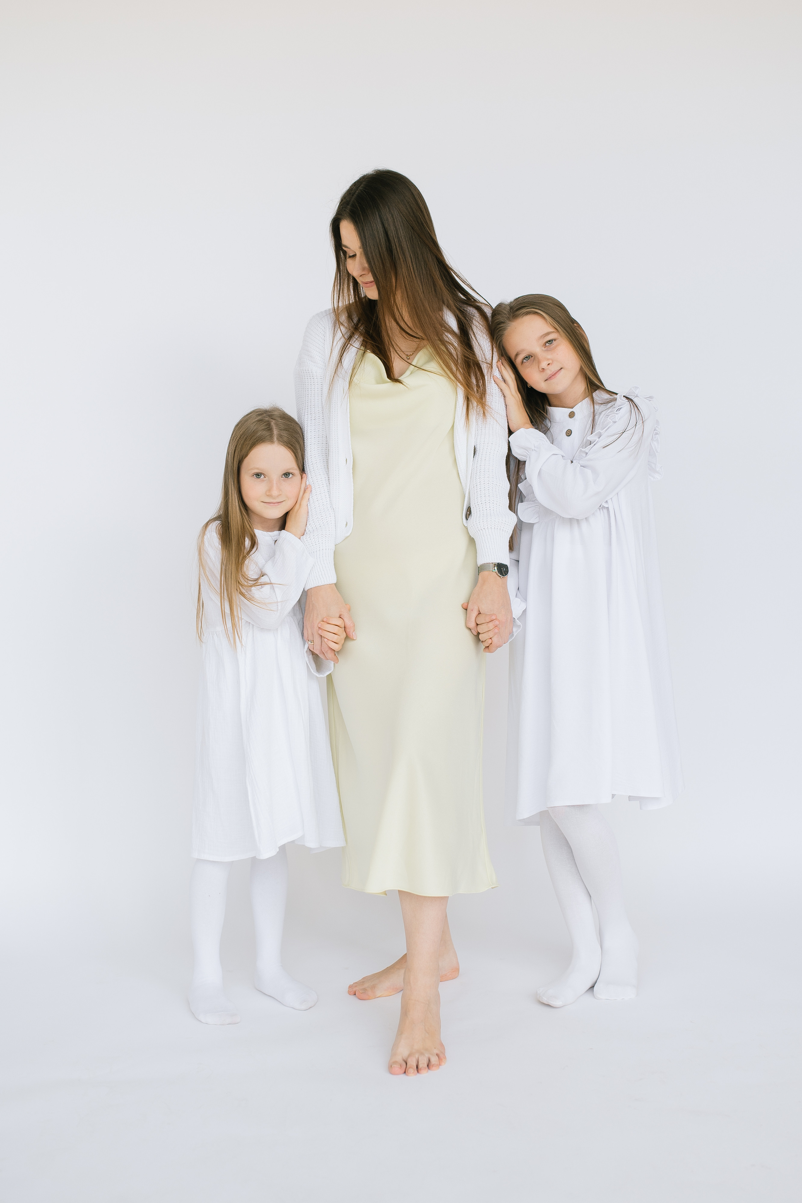 Даша и дочки. Свадьбы