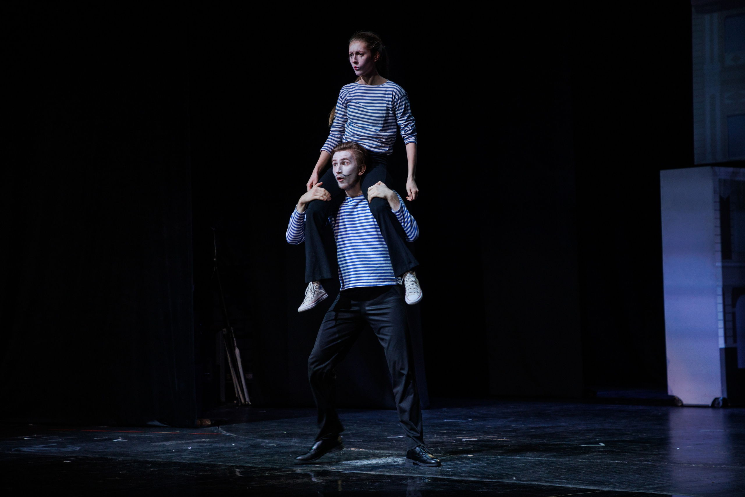 МХАТ. Новый квадрат. Фотограф городских и семейных событий Артем Карпухин