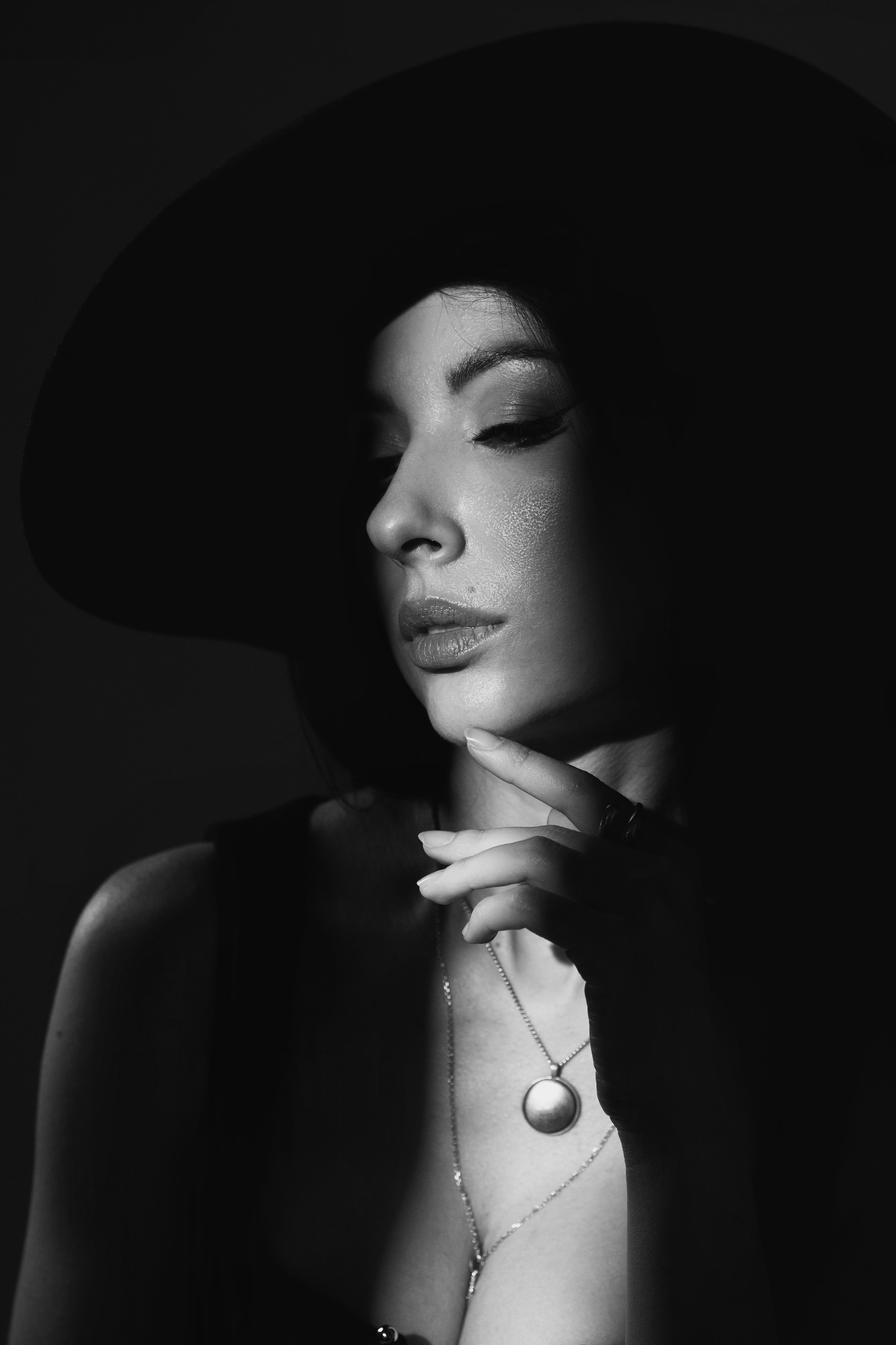 TIMELESS сьемка. Портретный фотограф в Москве Александр Денисов