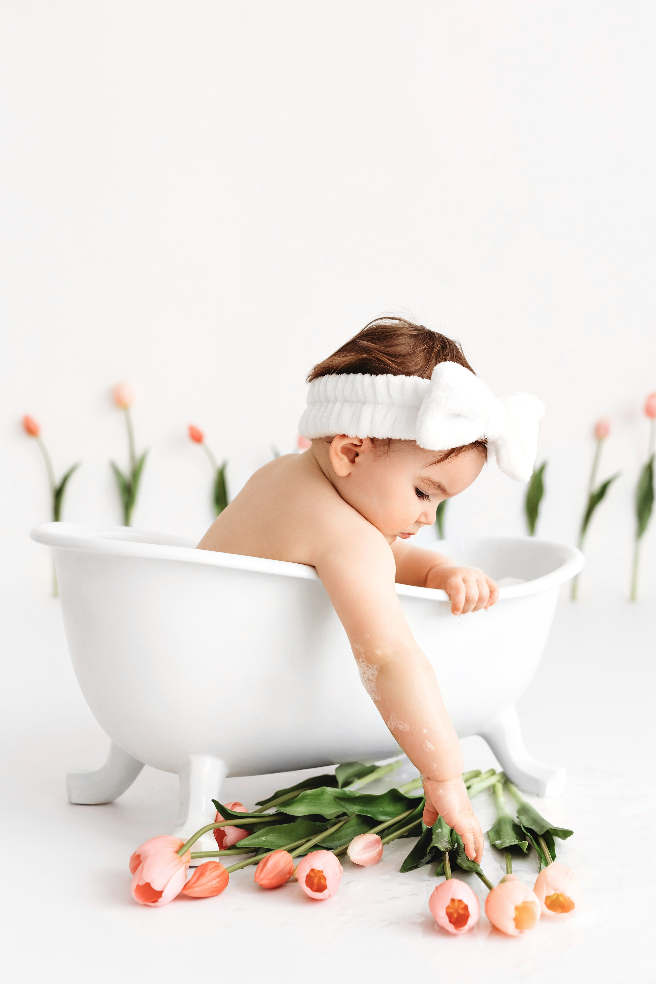 Годик минимализм. Профессиональная детская и семейная фотостудия в Краснодаре