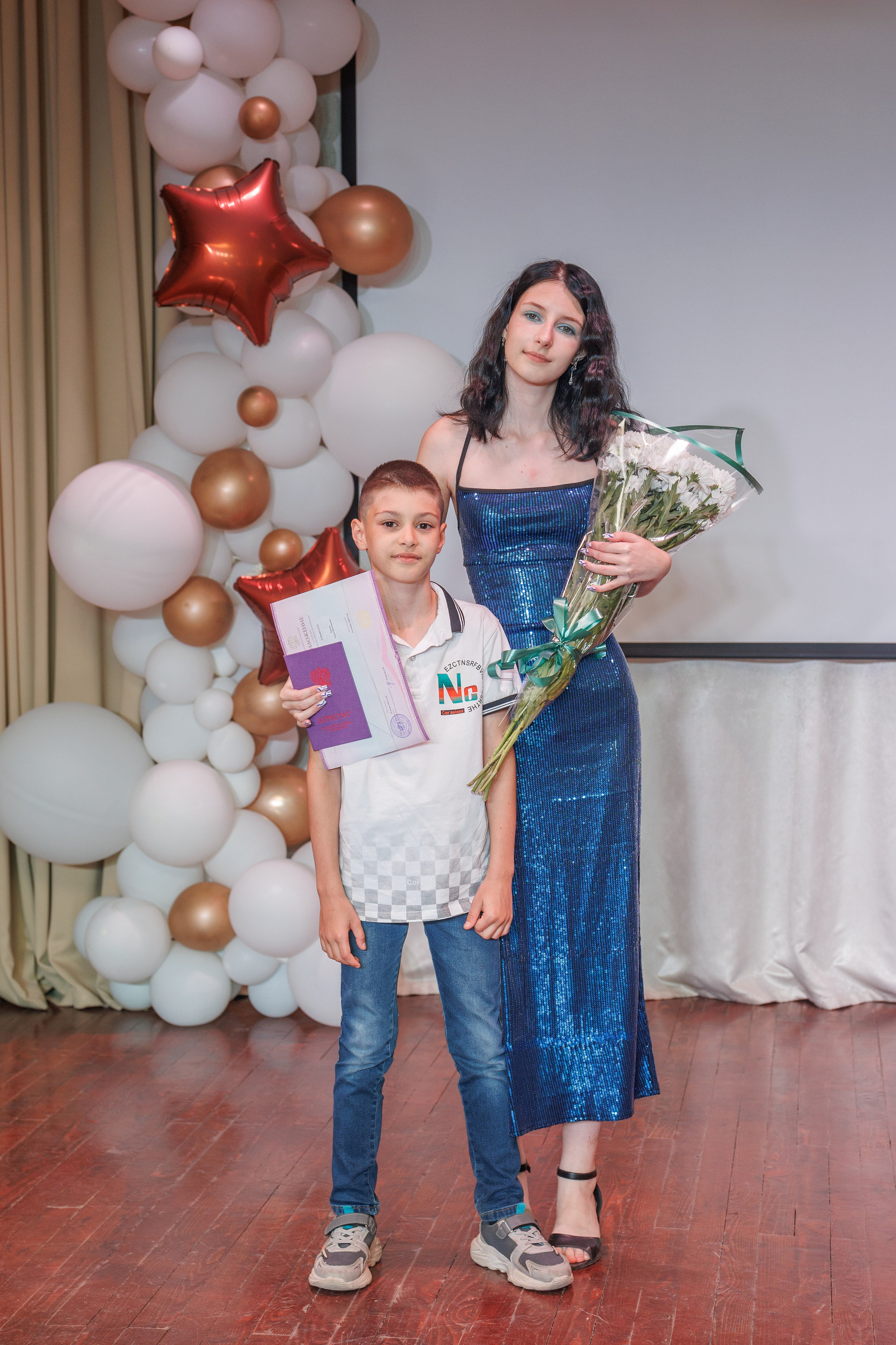 Вручение аттестатов. Свадебный и семейный фотограф в Новосибирске Ирина Дорошкова