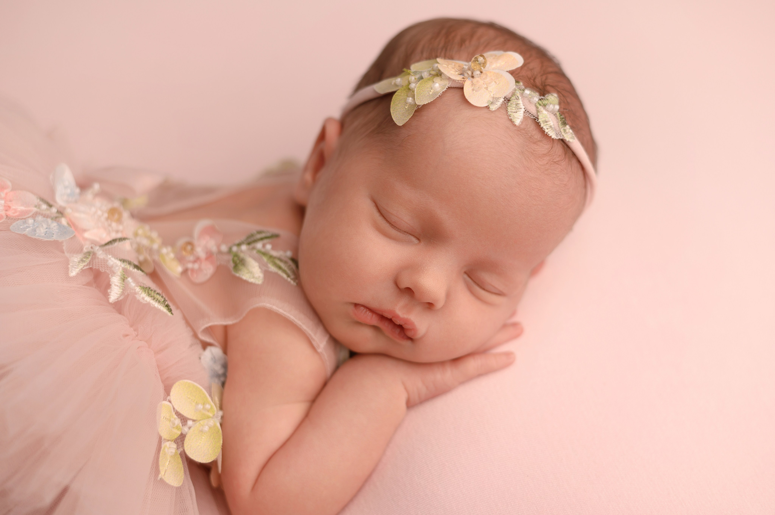 Образы для девочек. Фотограф новорождённых NEWBORN в Москве и МО — Анастасия Боднар