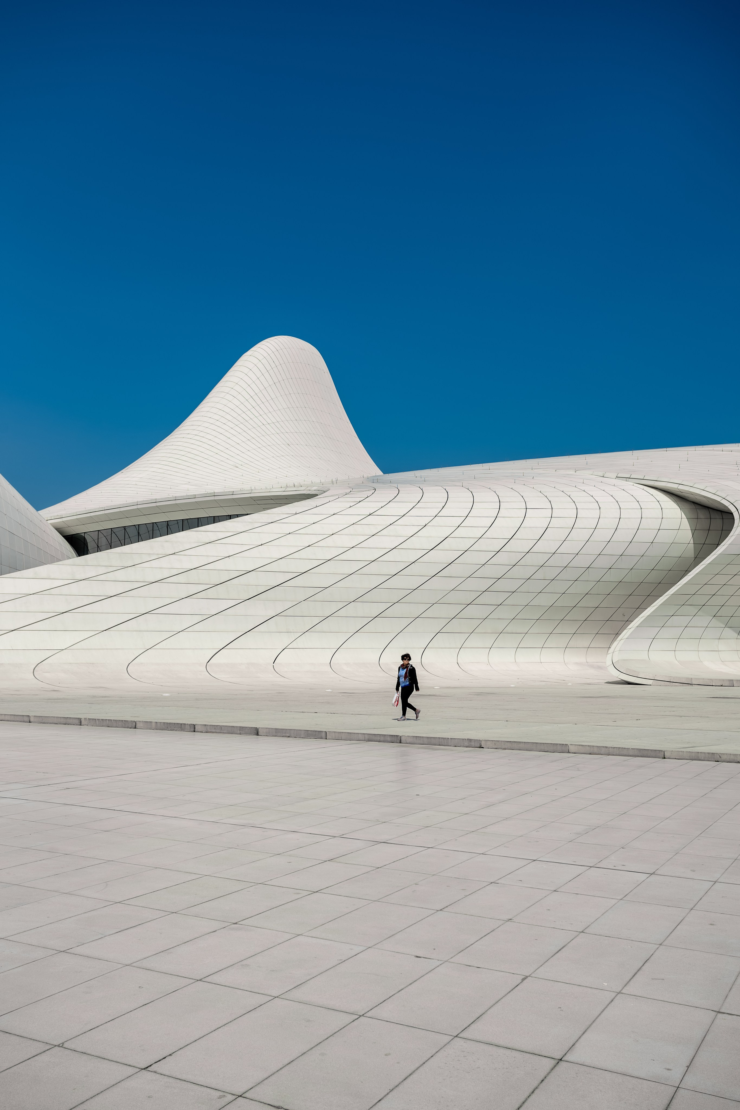 Heydar Aliyev Center | Baku. Архитектурный фотограф Кирилл Цыбенко. Работаю в Москве, по всей России и Миру