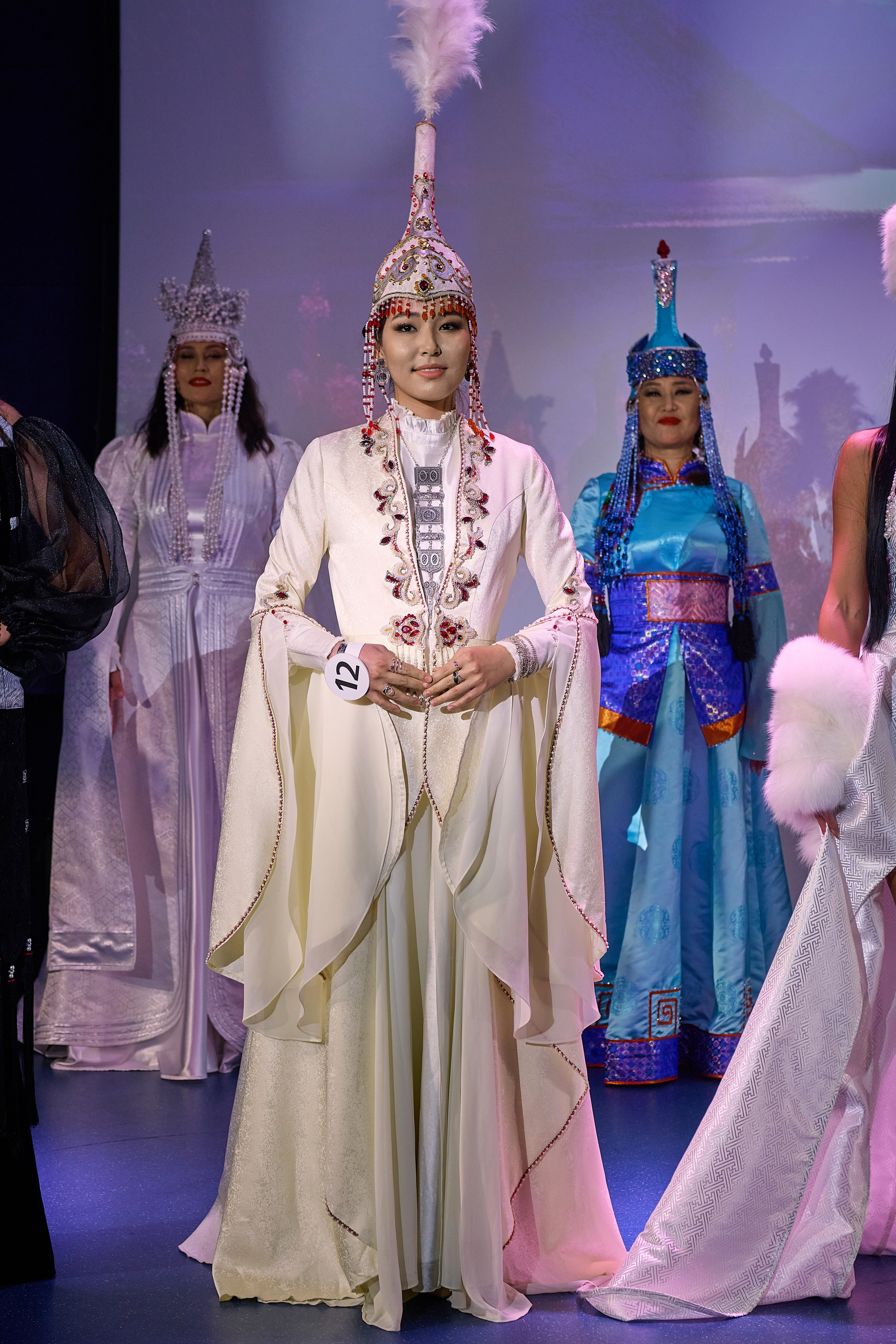 Миссис Азия 2025 (Москва). Репортаж | фотосъемка в Москве и РФ | Фотограф Александр Емелькин