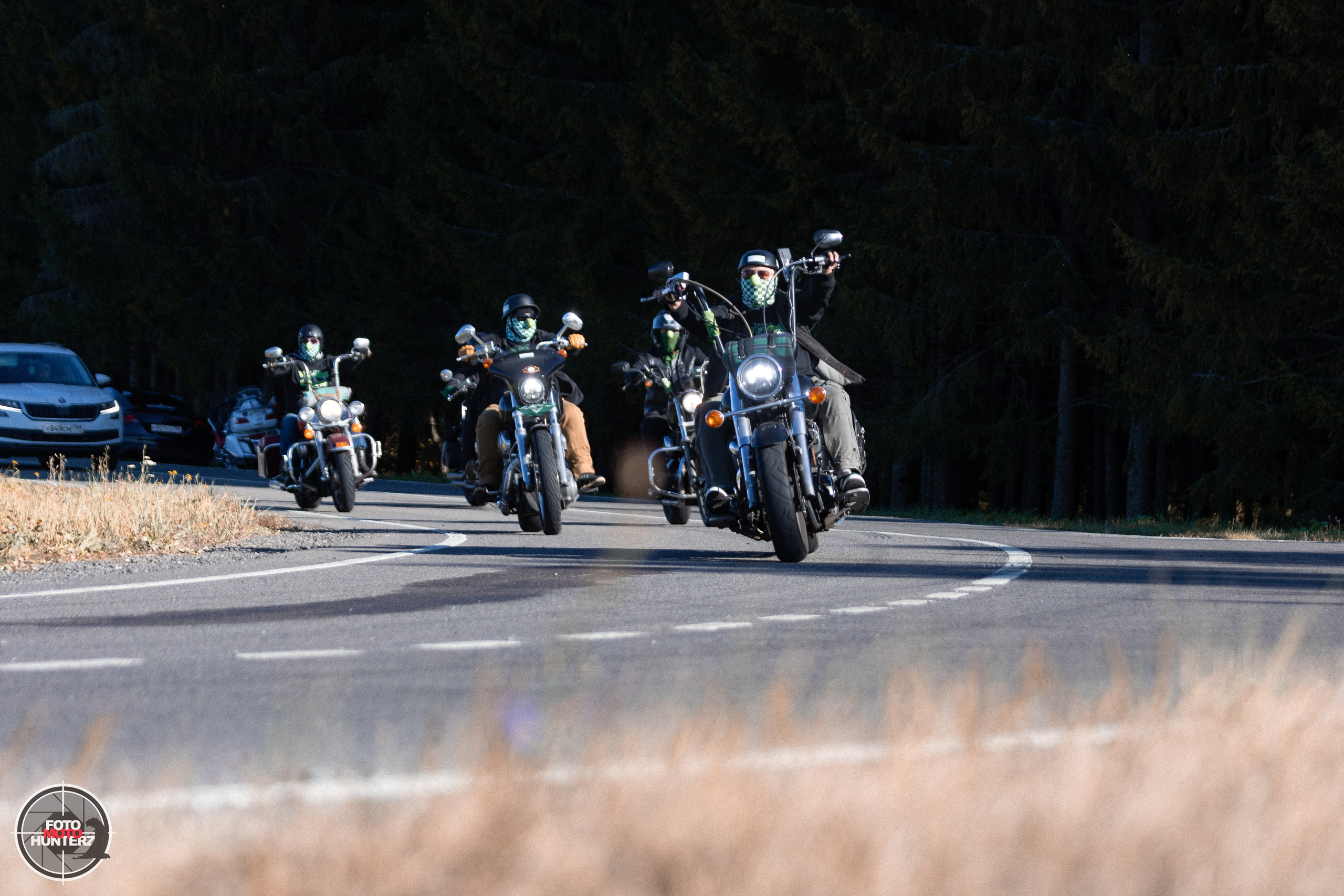 Мотоциклы на улицах города. Фотограф Ольга Гирусова «Пантерочка» Москва