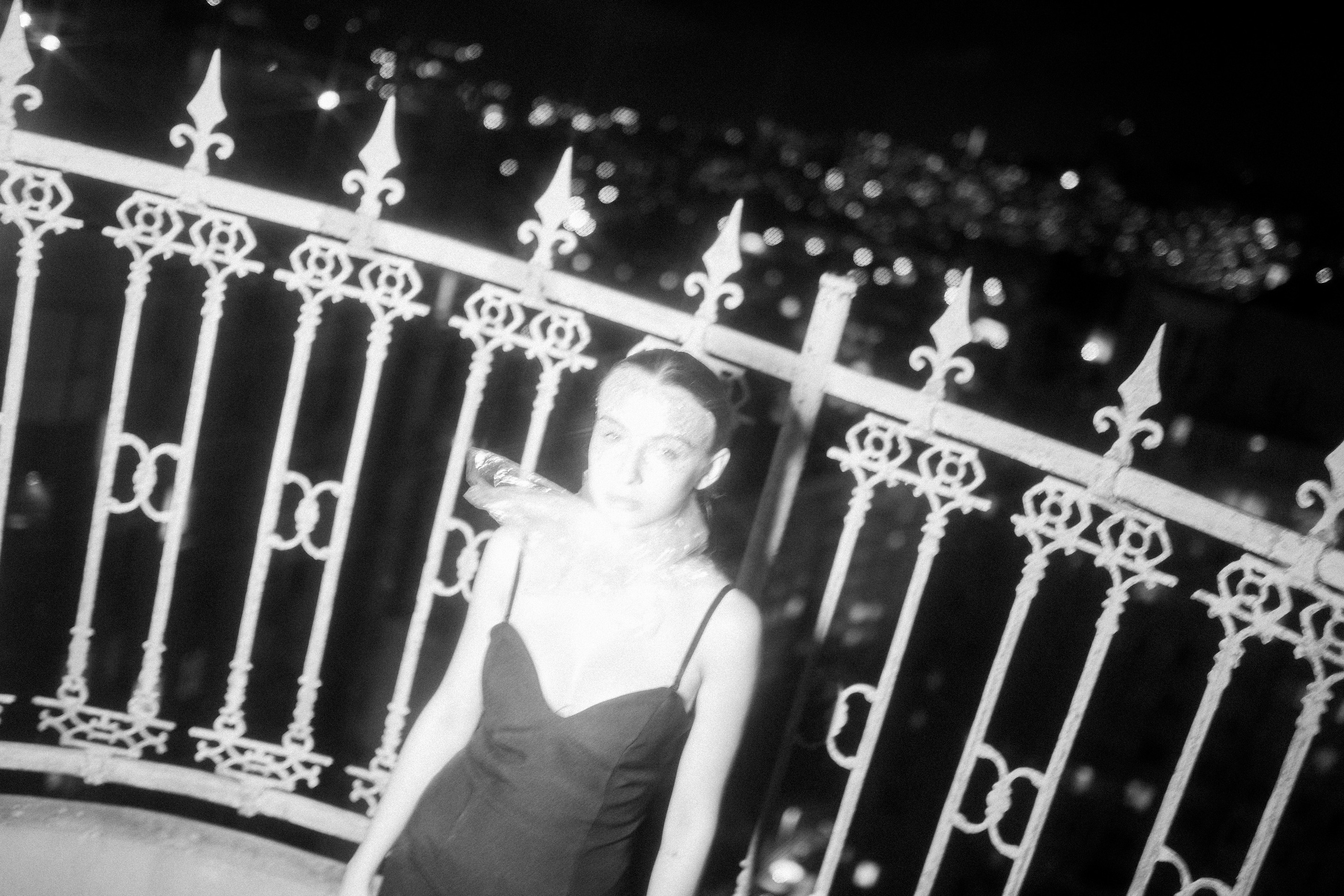 Кристина на крыше. Созданов Максим фотограф во Владивостоке