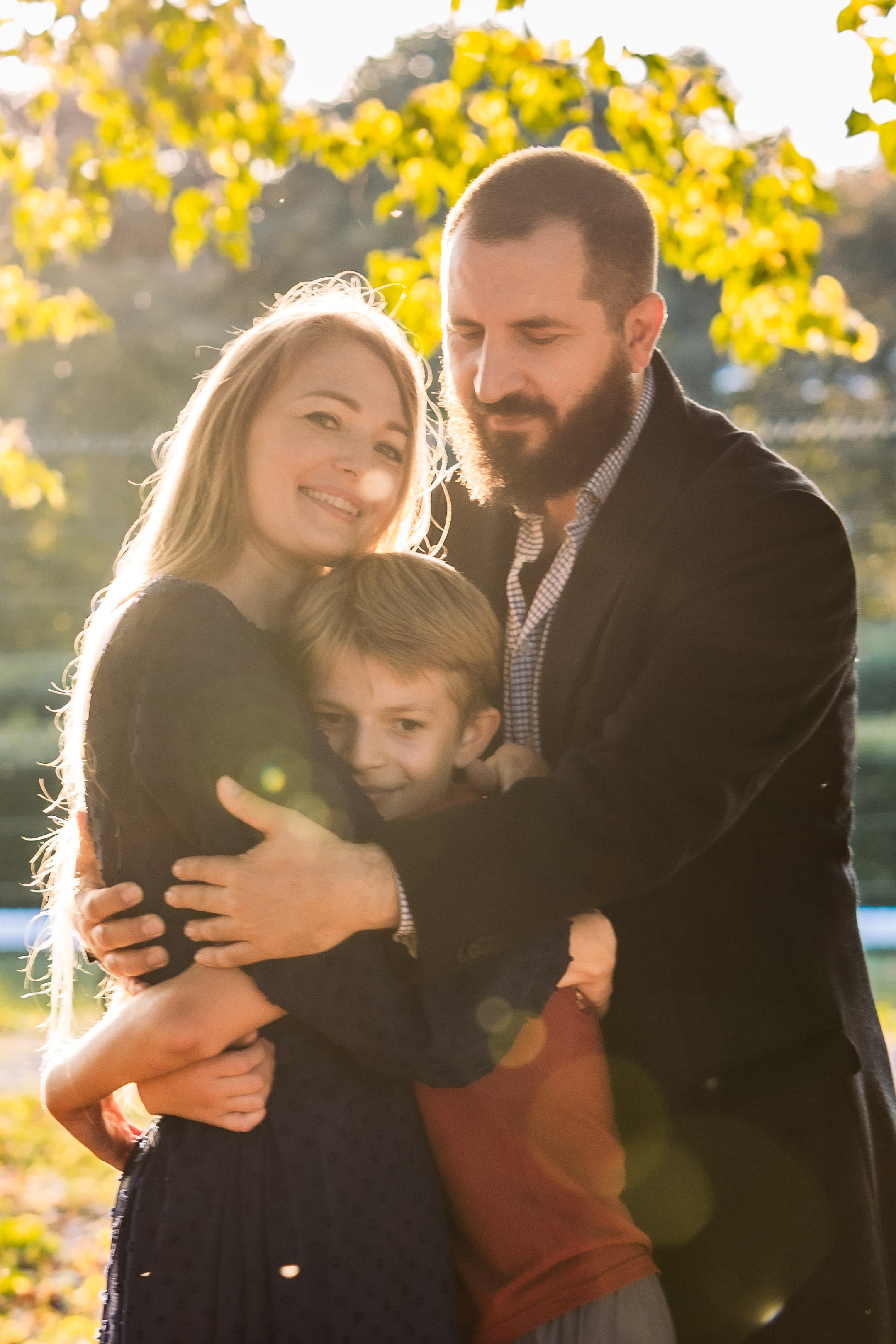 Вечерняя семейная фотосессия в парке. Свадебный и семейный фотограф в Москве Красинская Мария