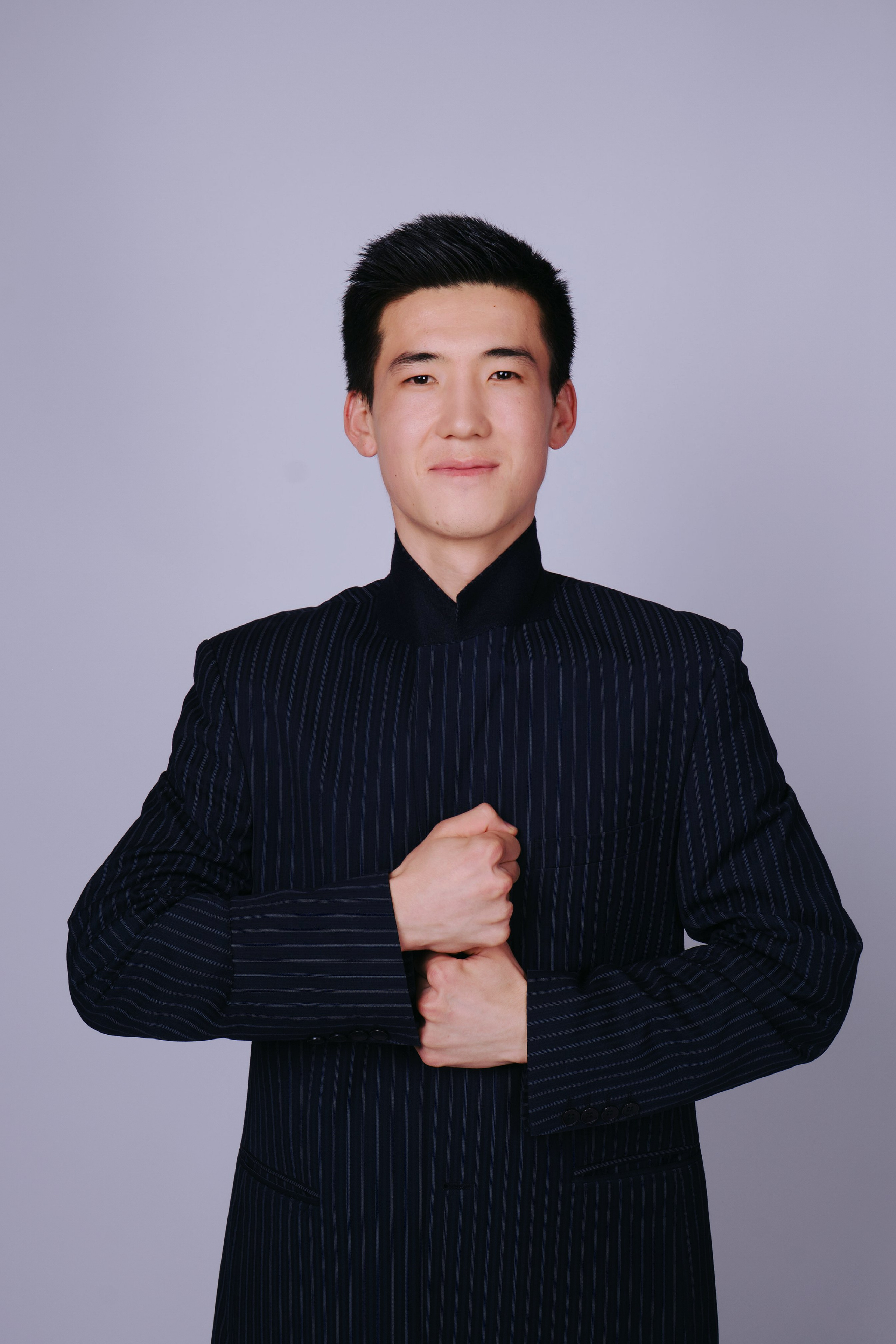 Жоомарт. Профессиональные модельные портфолио