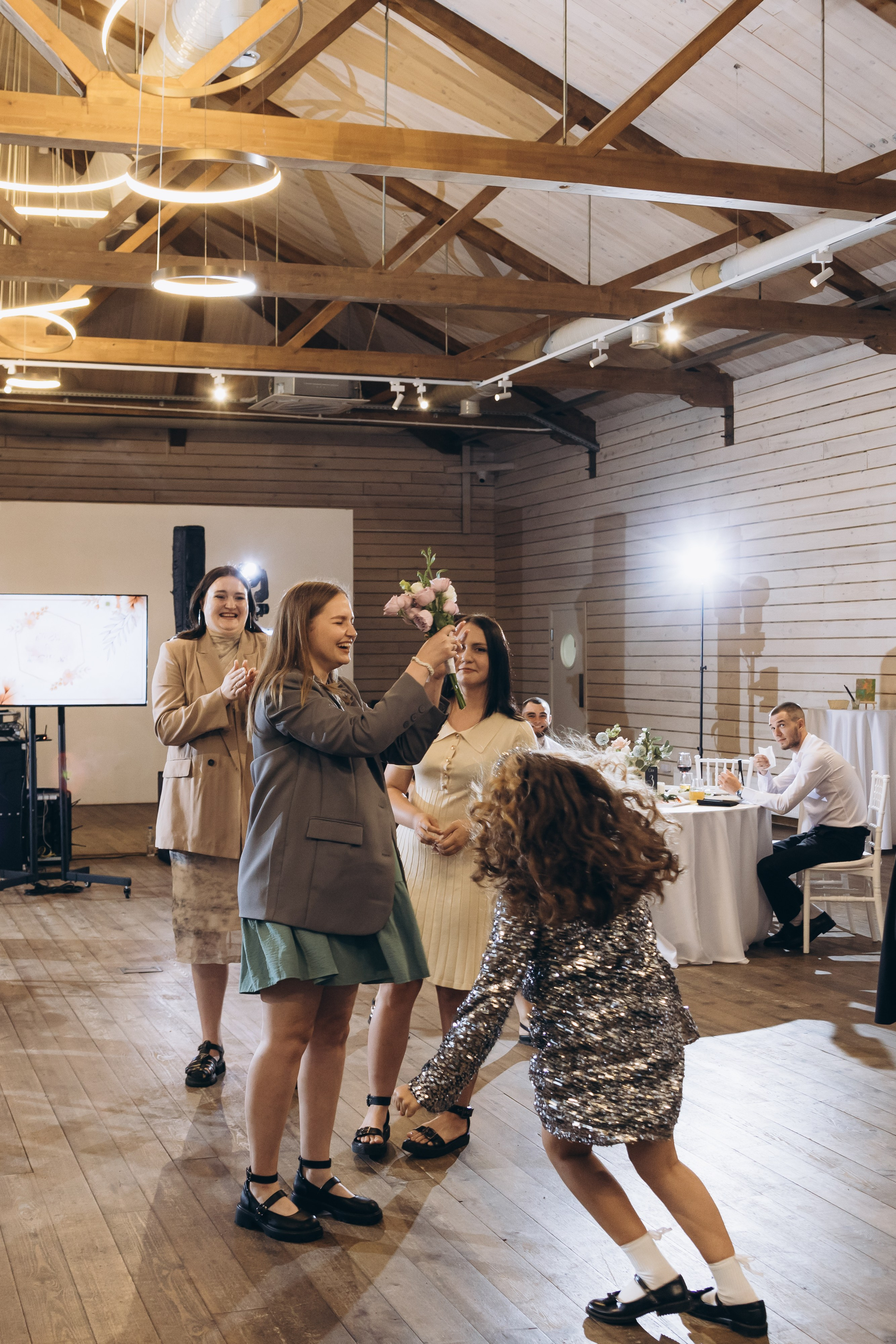03.08.25 Артем & Анастасия. Свадебный и семейный фотограф в Новосибирске Дарья Кель
