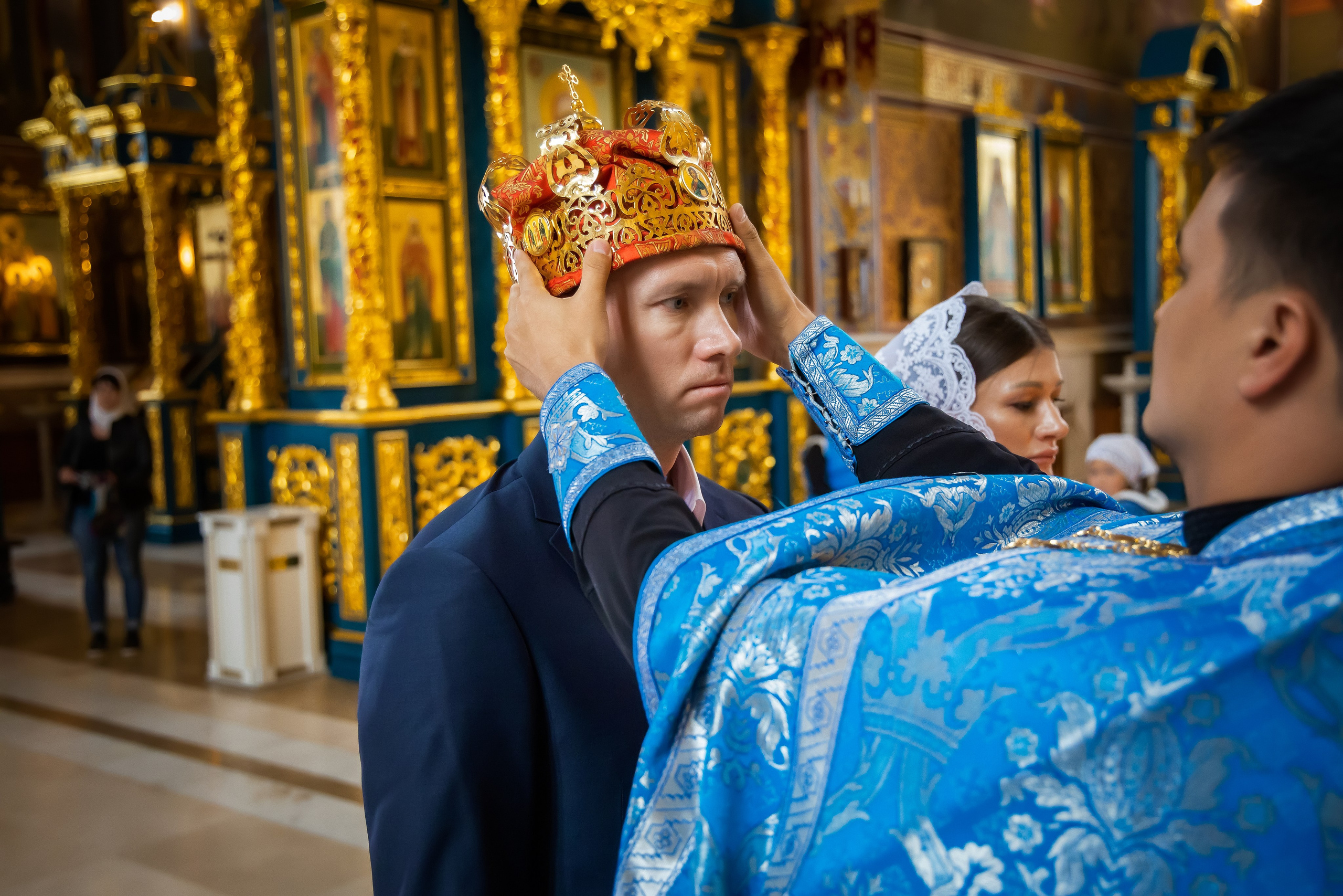 В Храме. Семейный и Свадебный фотограф в Астане Александр Астапов