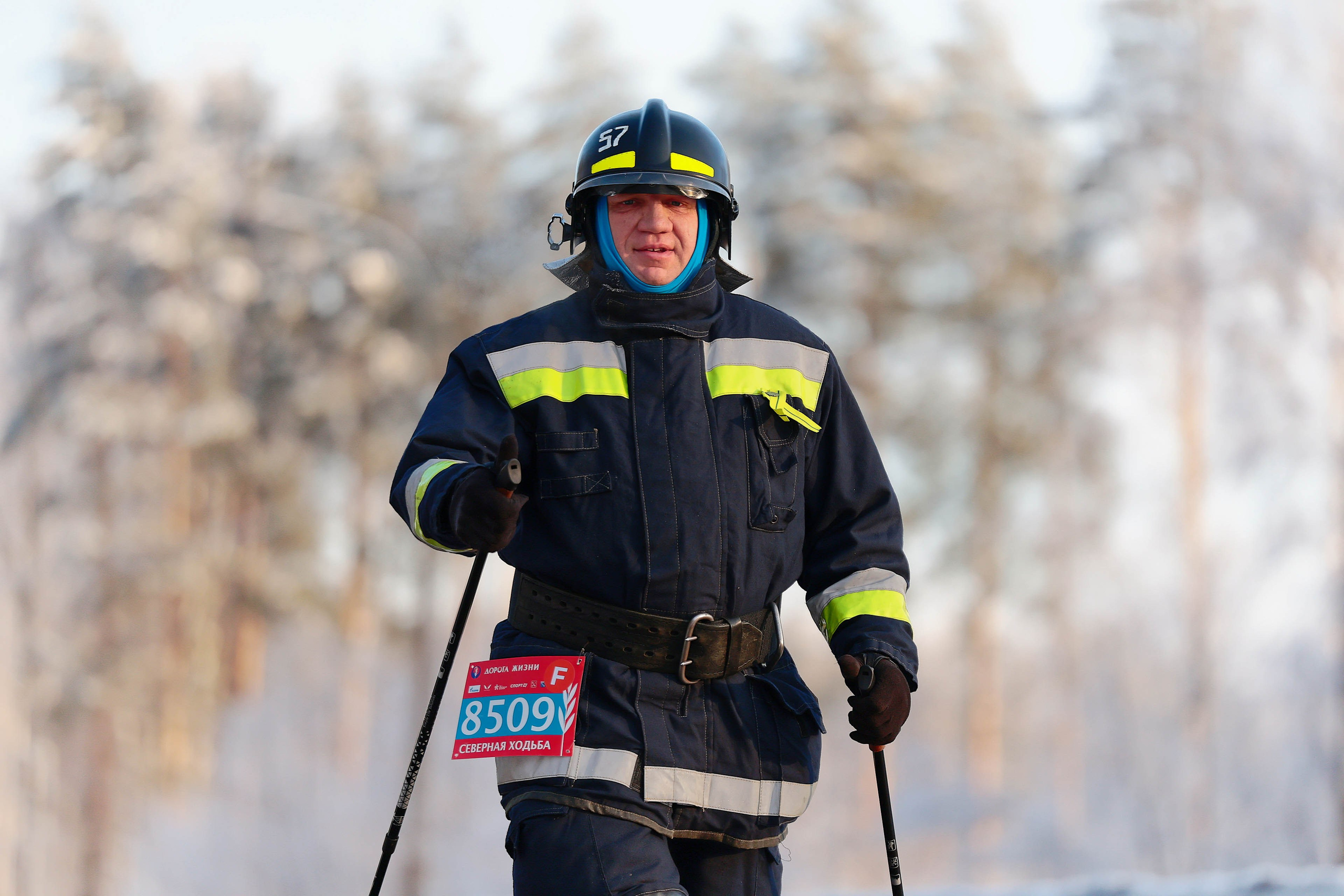 Зимний марафон «Дорога жизни» 2026. Спортивный фотограф в Санкт-Петербурге Илья Vacool