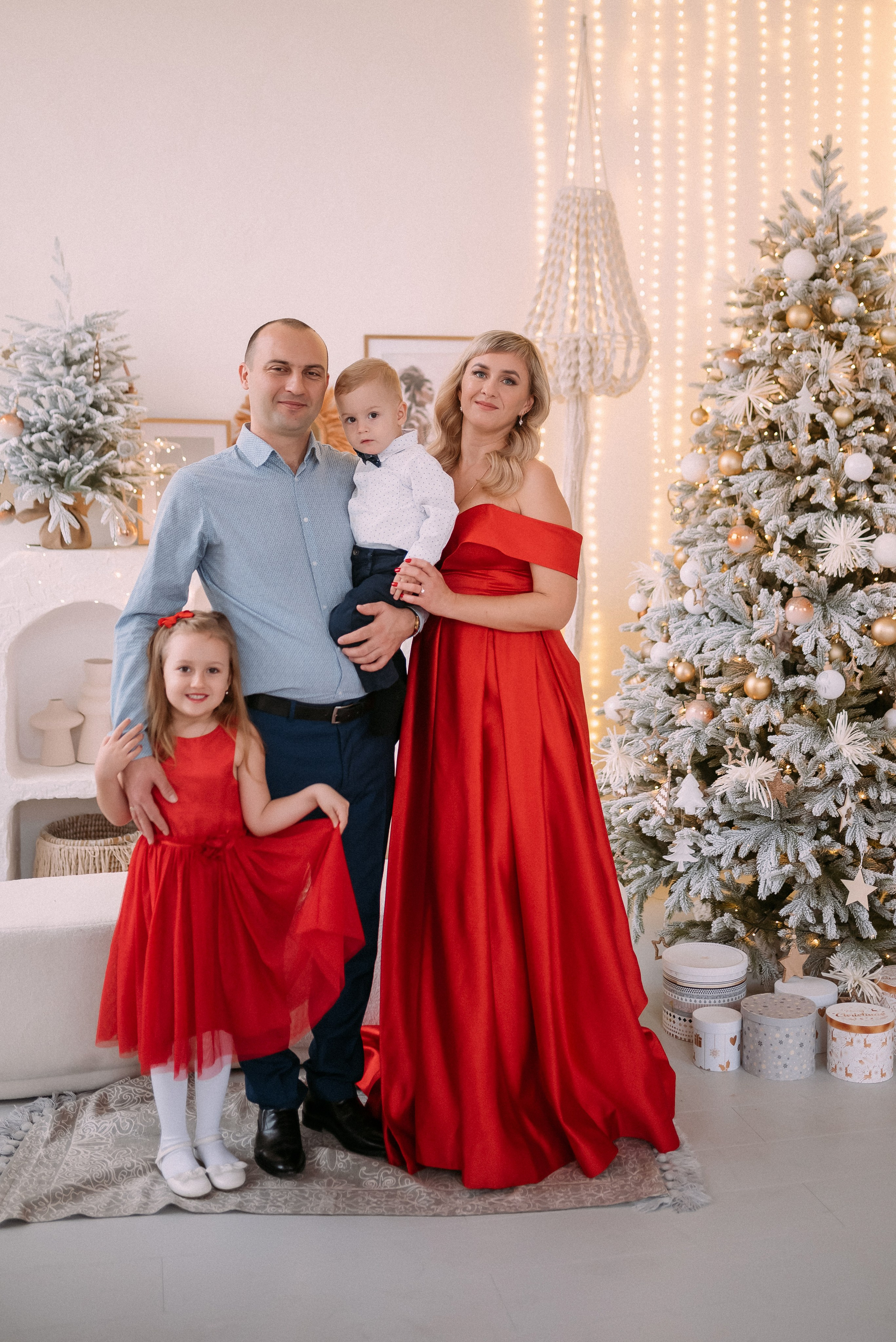 Семейная новогодняя съёмка. Свадебный и семейный фотограф в Симферополе Дарья Маркова