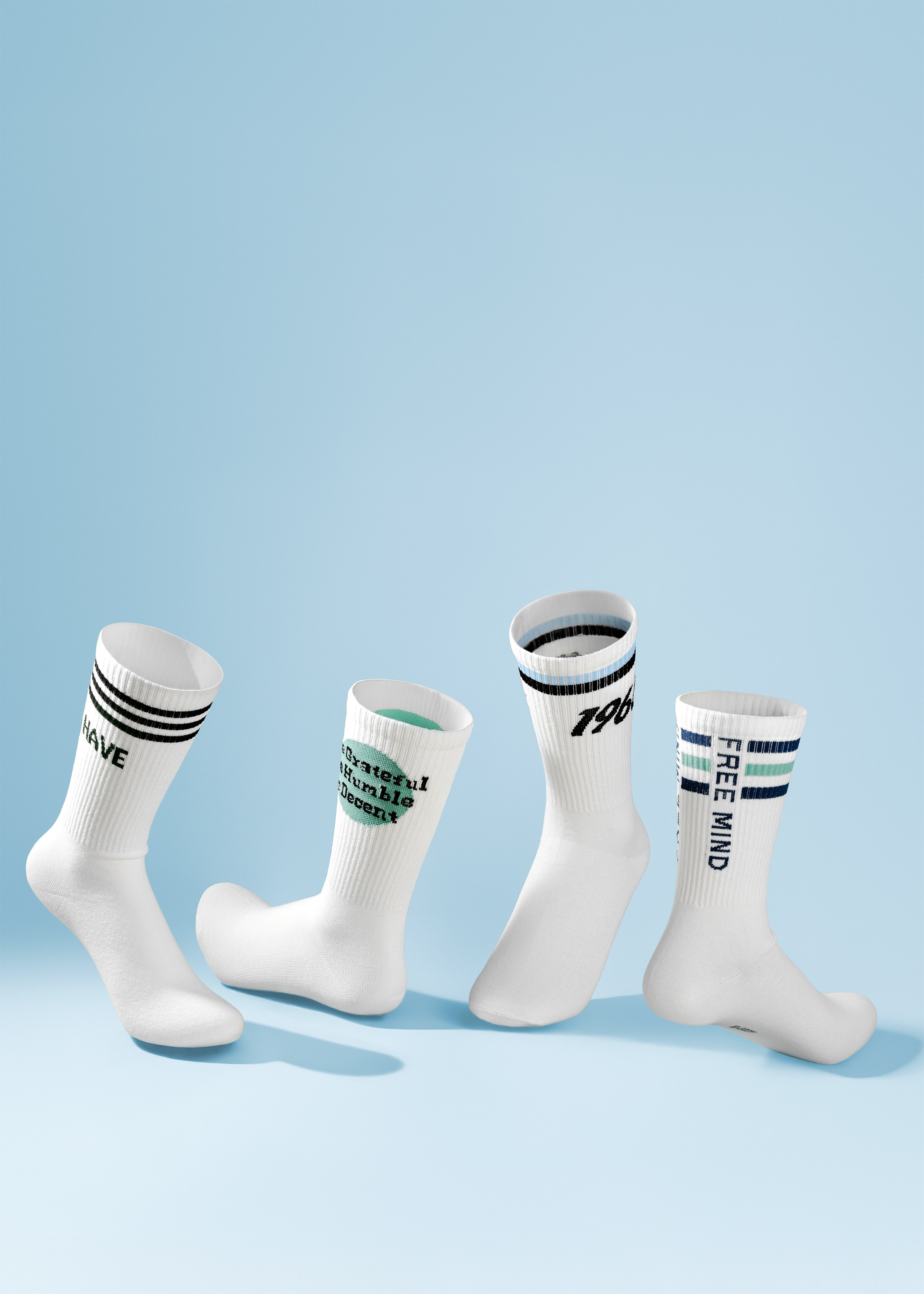 Носки с рисунками. Екатерина Лементуева фуд-фотограф, предметный фотограф, Новосибирск